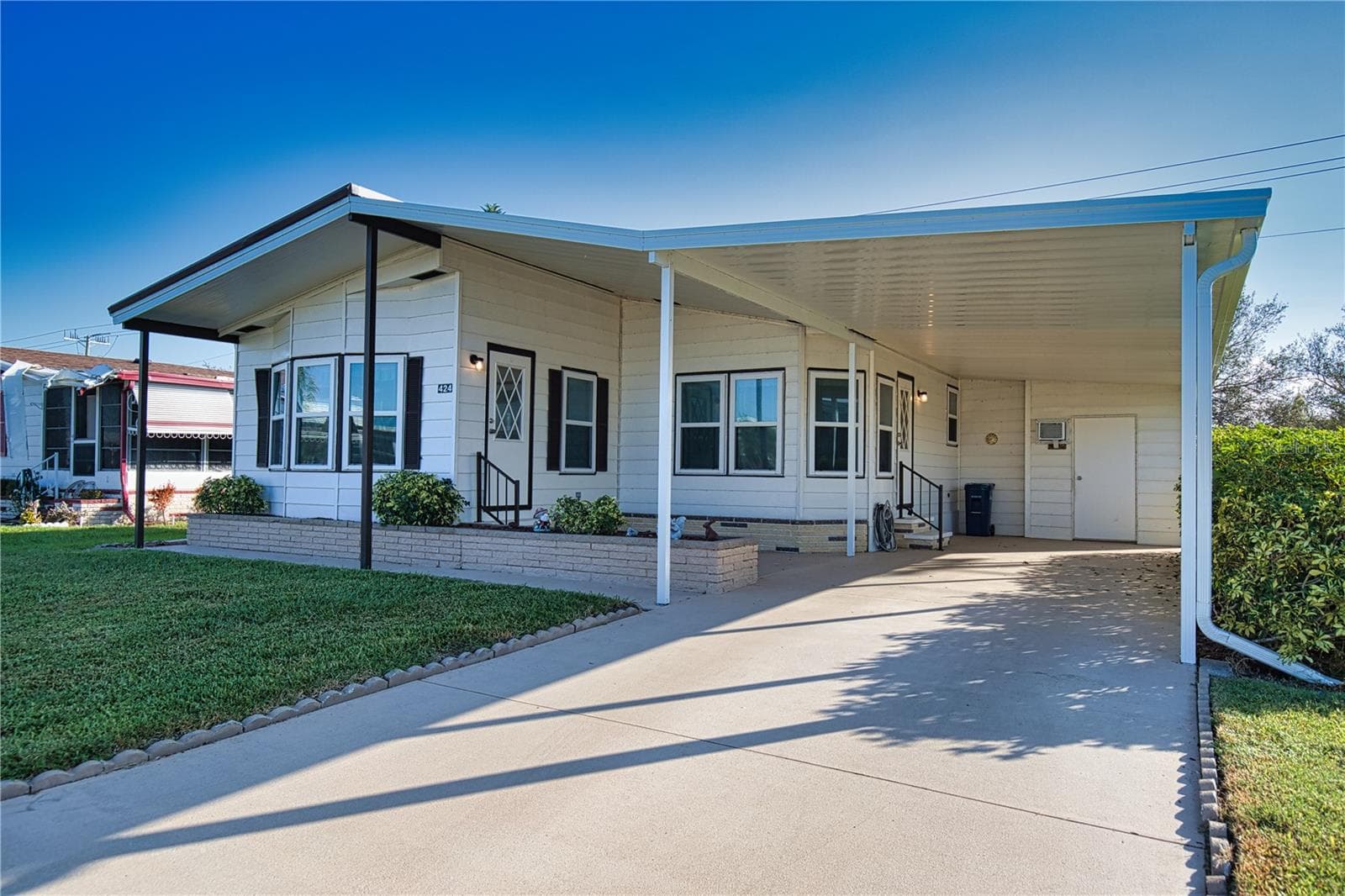 Manufactured Home at 424 TARDE LOGO CIR, NORTH PORT, photo 40 of 79