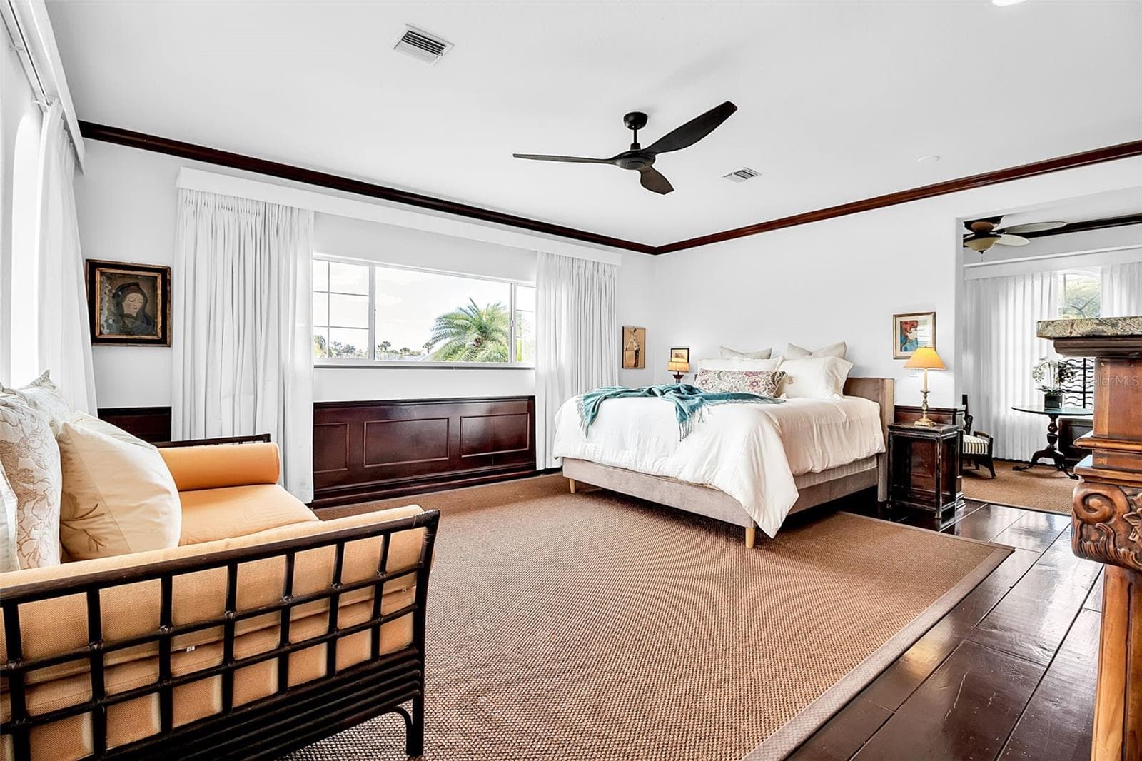 Single Family Residence at 608 GARDENIA DR, VENICE, photo 17 of 53