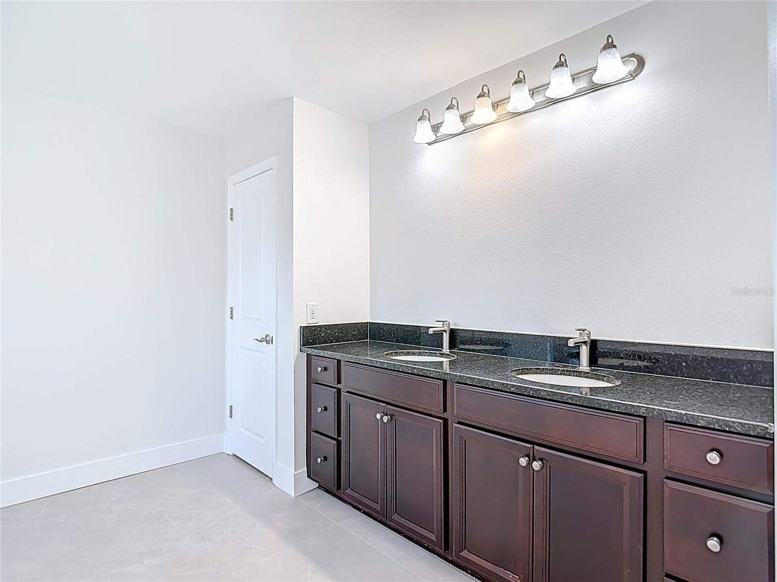Single Family Residence at 27387 CAYENNE LN, WESLEY CHAPEL, photo 42 of 75