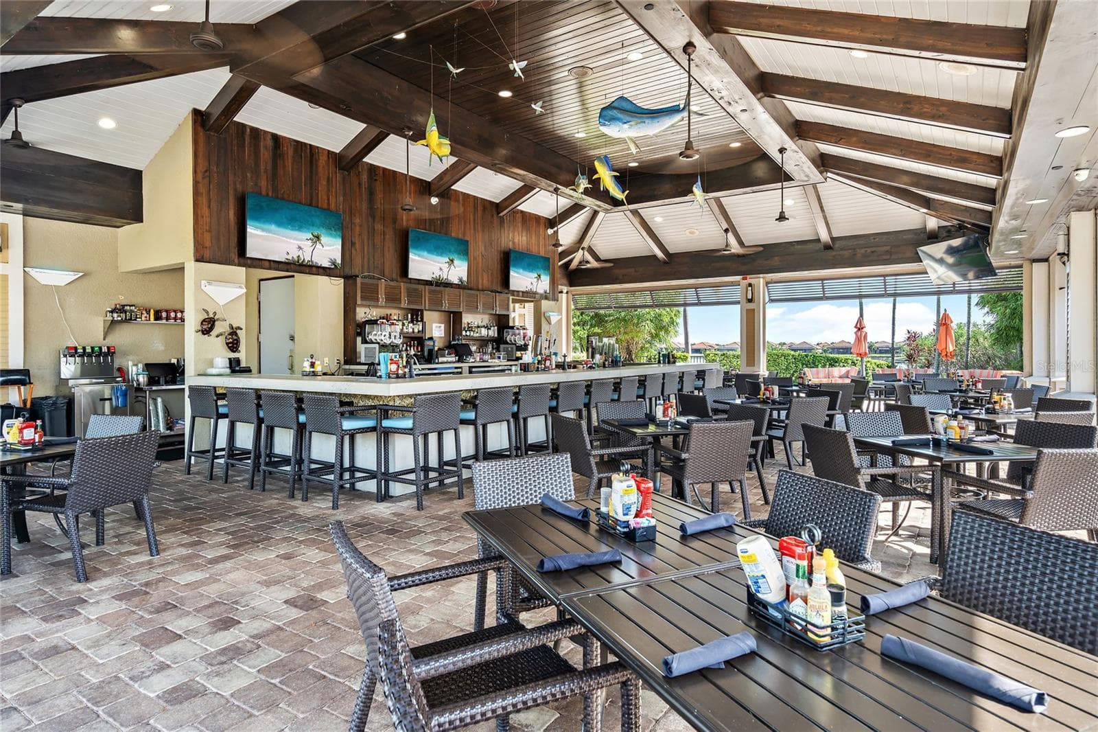Bahama Bar - 5010 TIVOLI RUN, BRADENTON