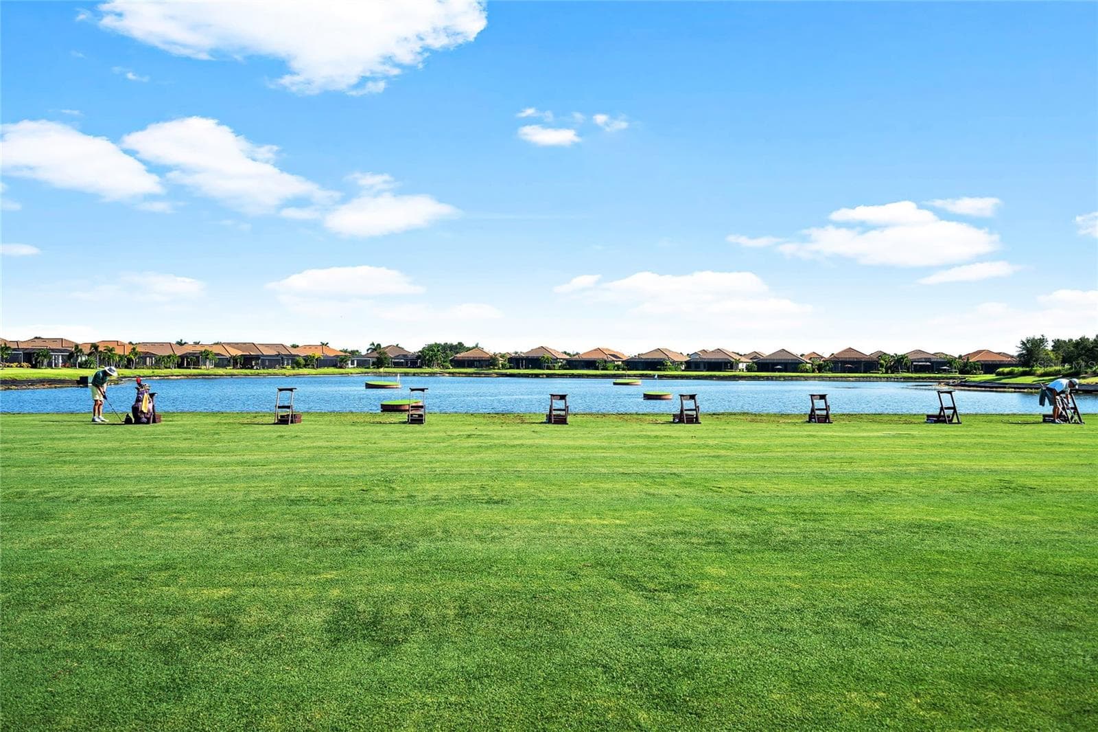 Aqua driving range - 5010 TIVOLI RUN, BRADENTON