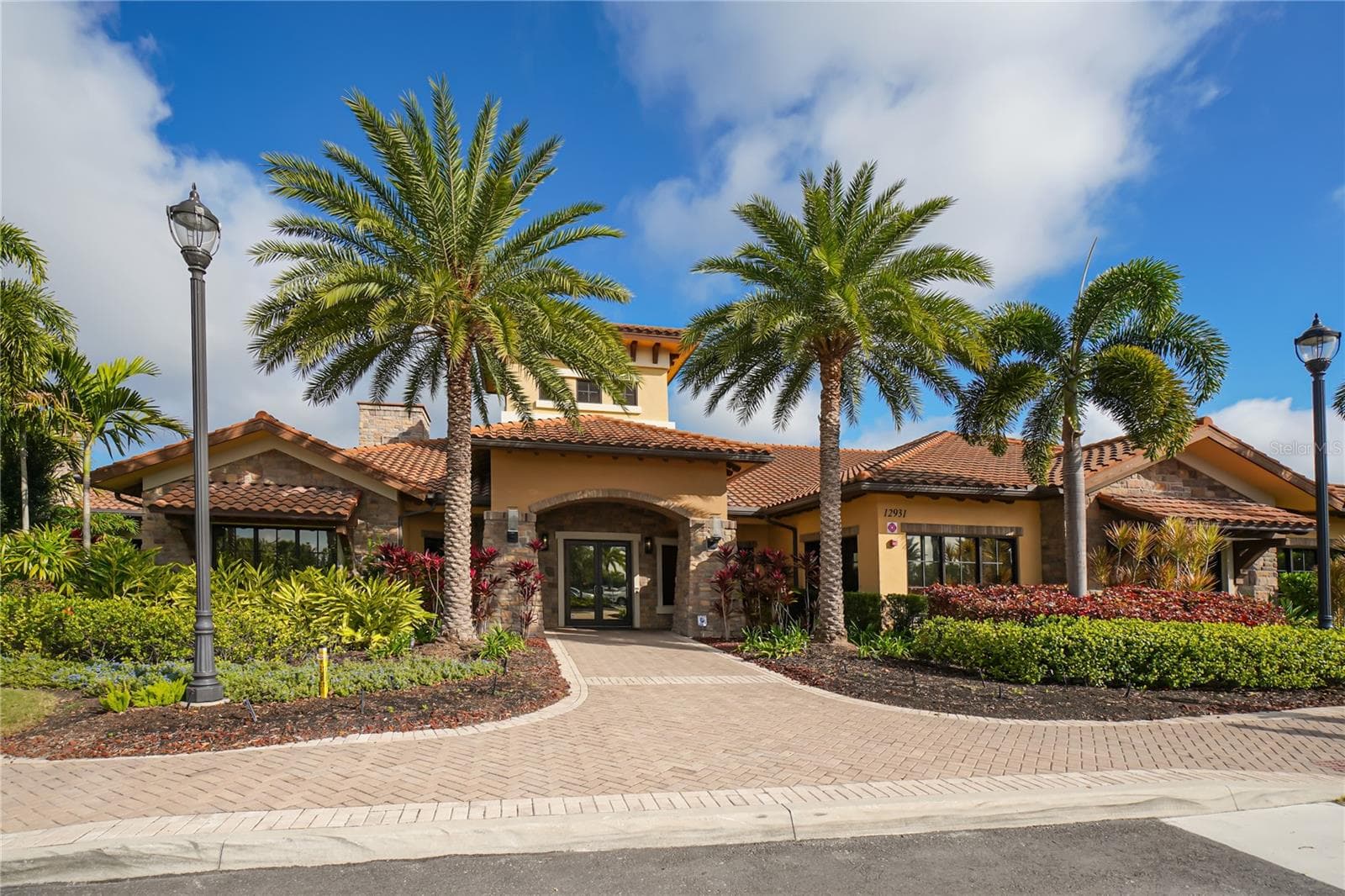 Wellness Center - 5010 TIVOLI RUN, BRADENTON