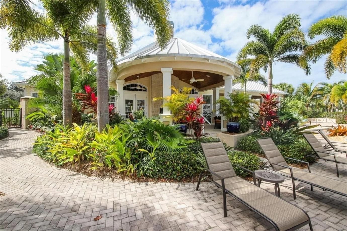 Community Gazebo - 10420 CORAL LANDINGS LN #115, PLACIDA
