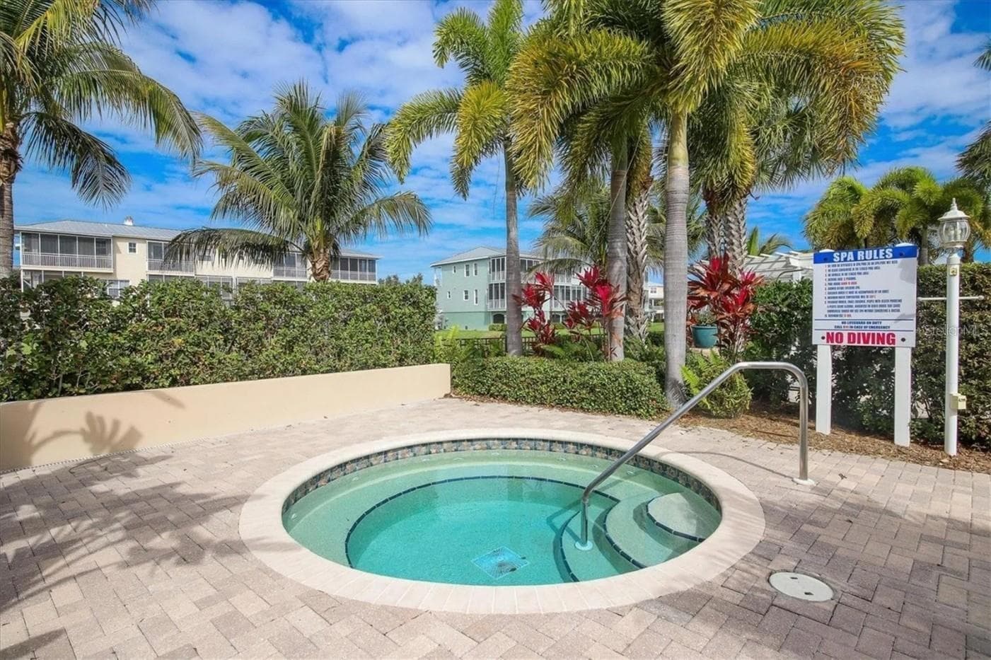 Community Hot Tub - 10420 CORAL LANDINGS LN #115, PLACIDA
