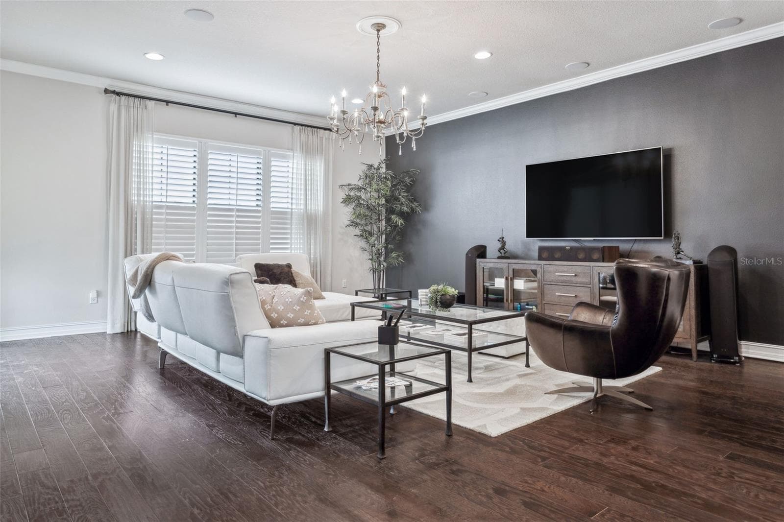 Surround sound in ceiling speakers - 224 S AUDUBON AVE, TAMPA
