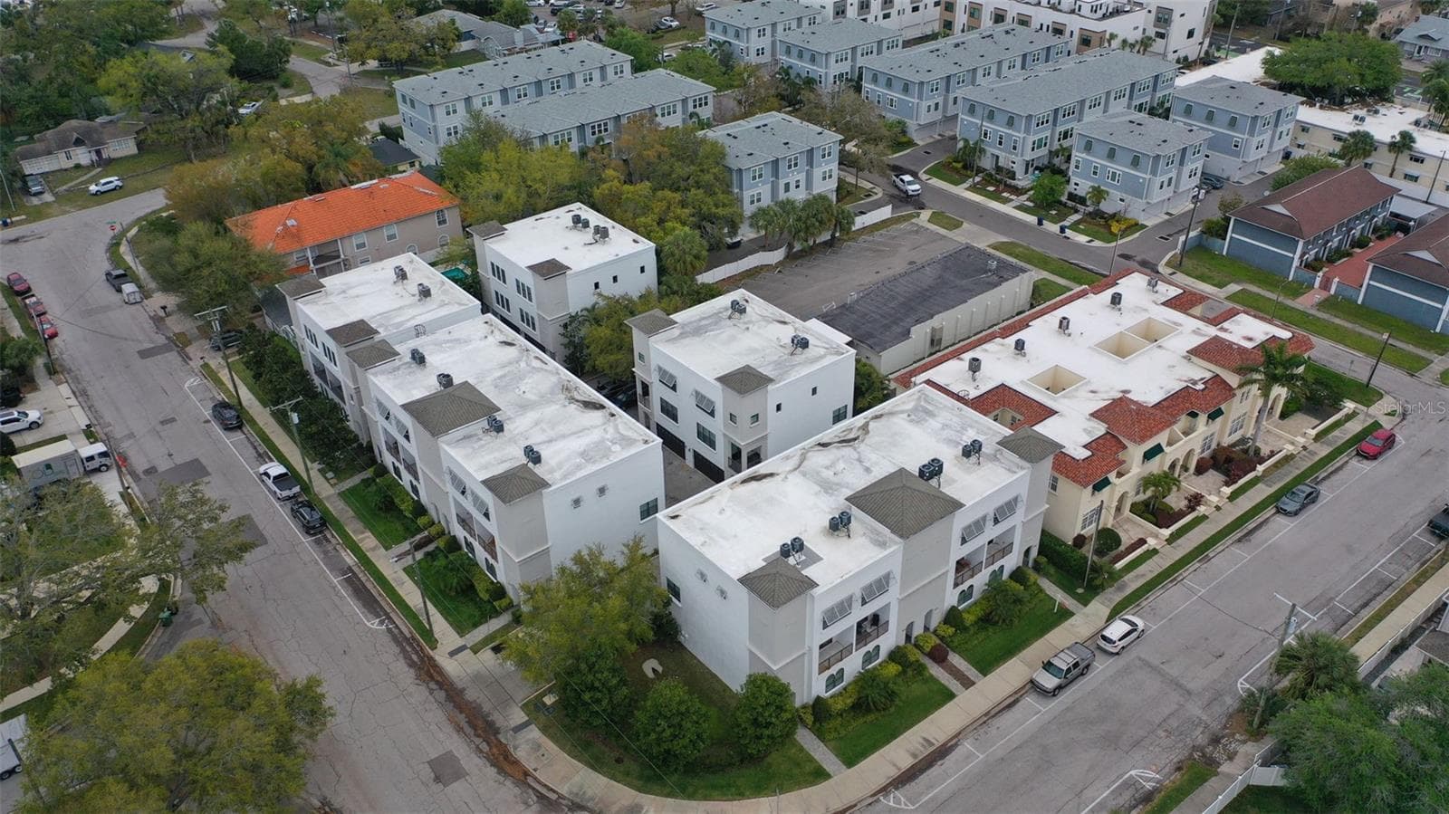 Townhouse at 224 S AUDUBON AVE, TAMPA, photo 30 of 31