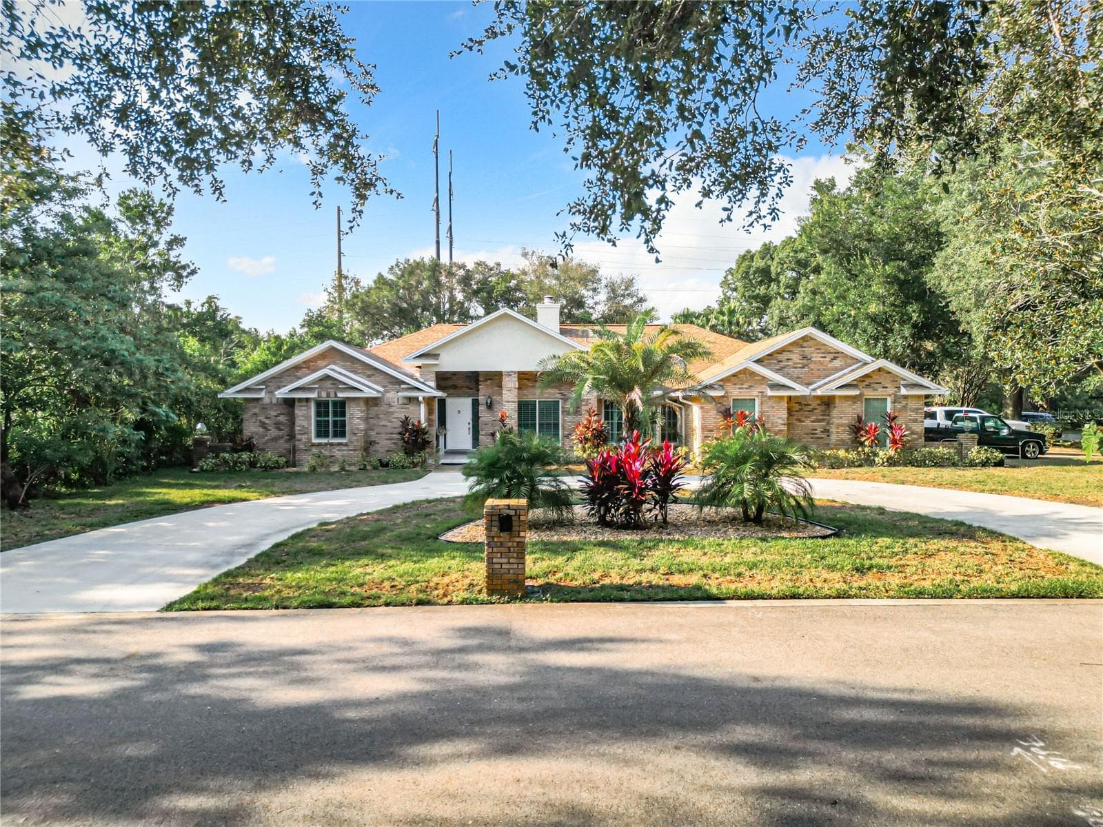 8707 FERNWICKE CT