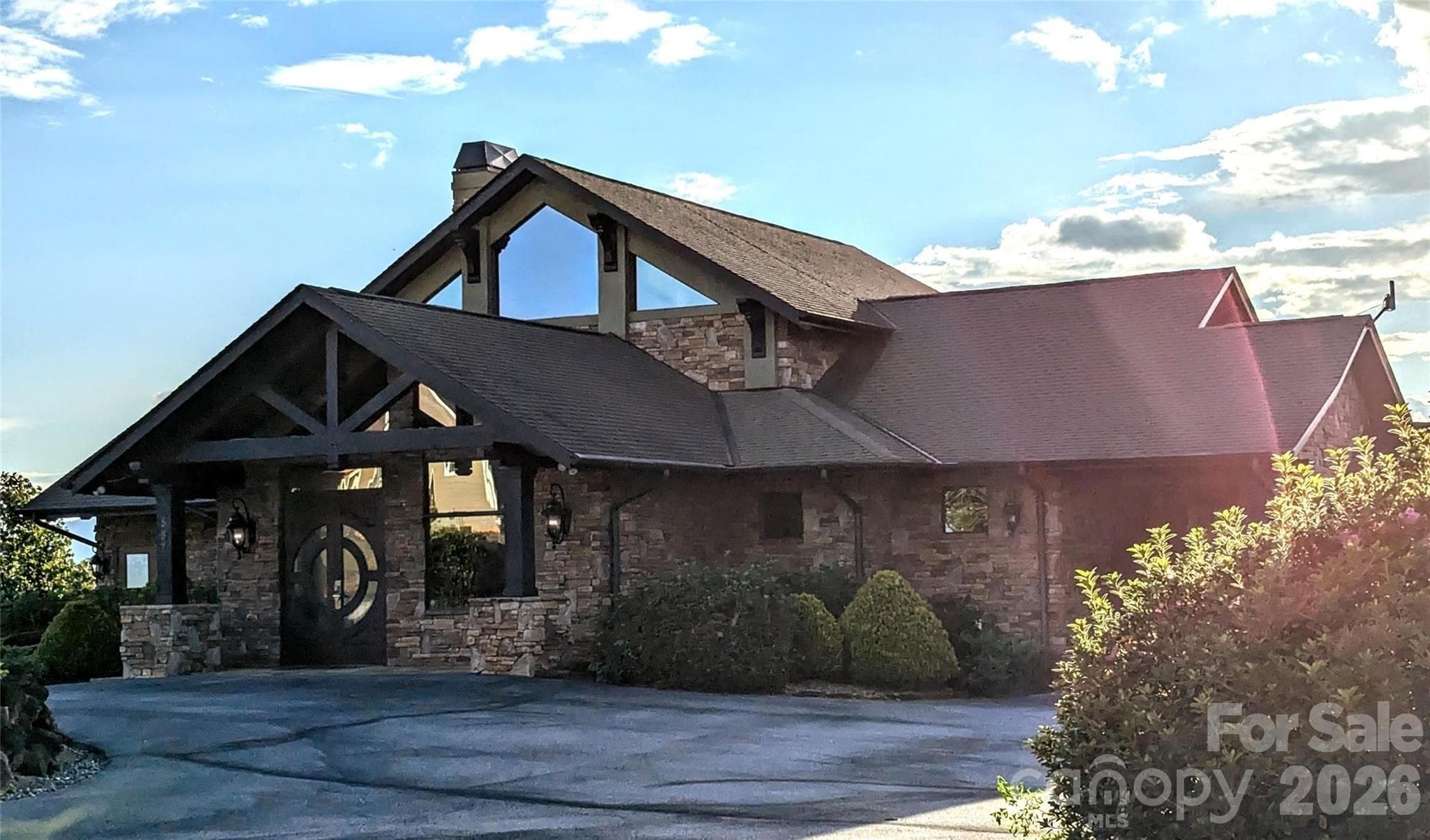 Vista Clubhouse - Lake Lure