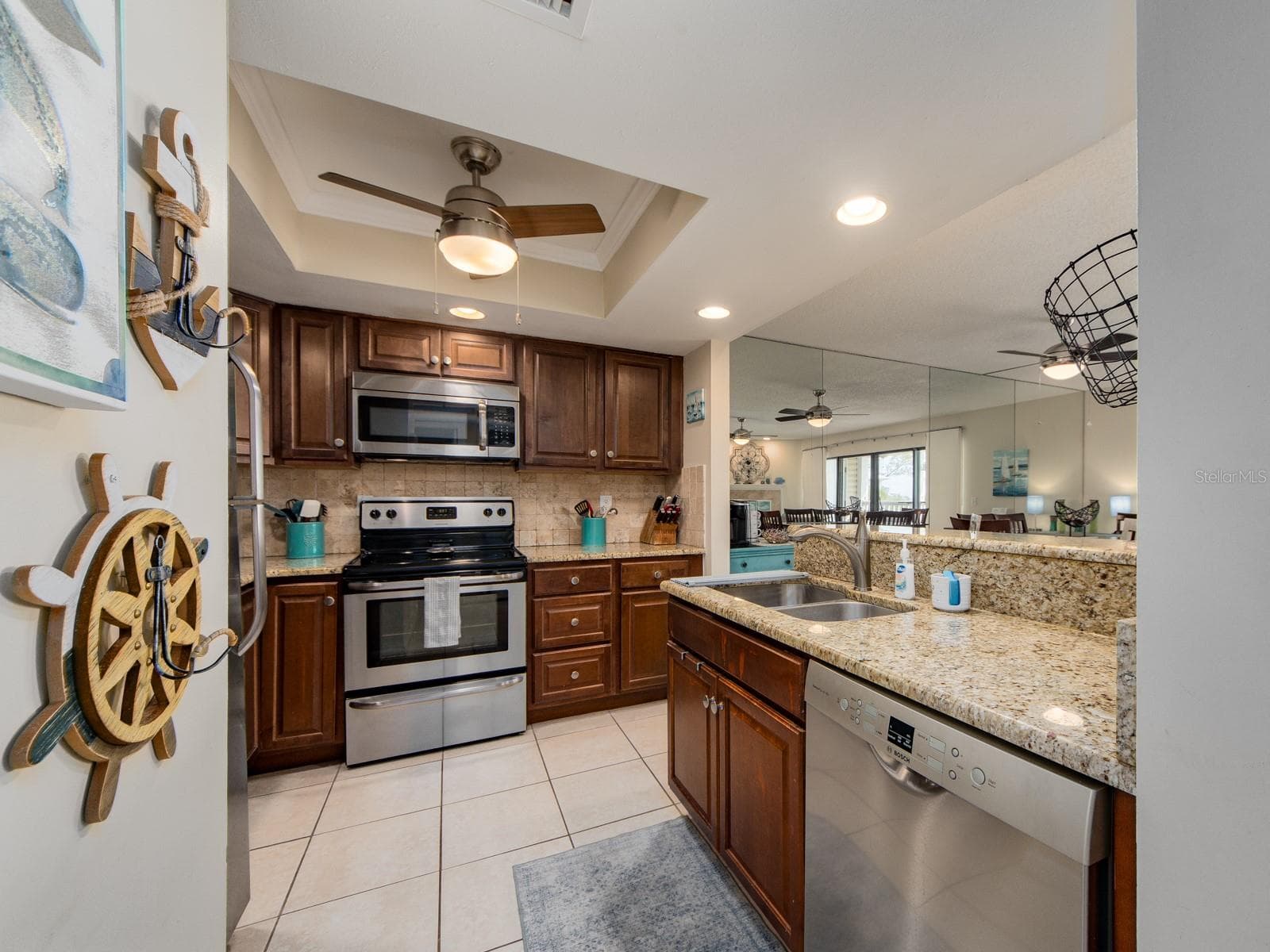 Condominium at 2406 GULF BLVD #204, INDIAN ROCKS BEACH, photo 15 of 39