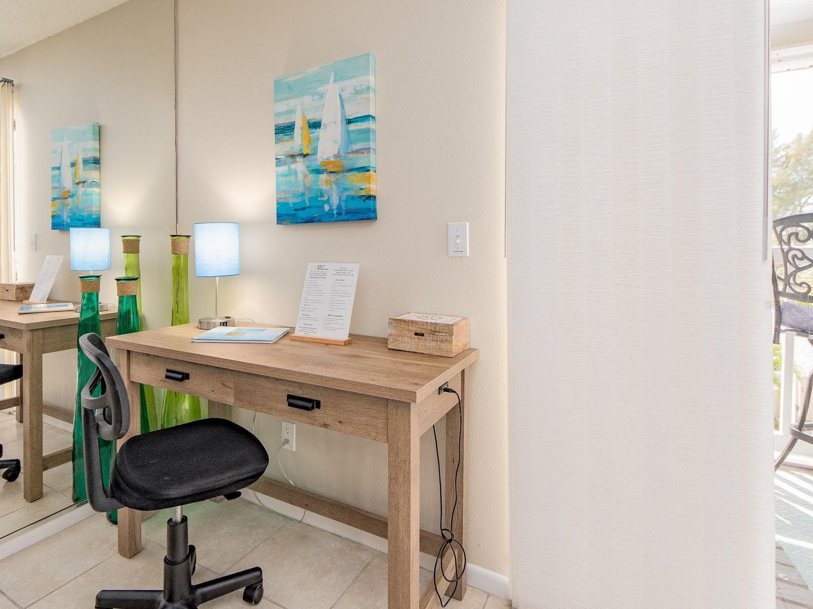 Desk nook - 2406 GULF BLVD #204, INDIAN ROCKS BEACH