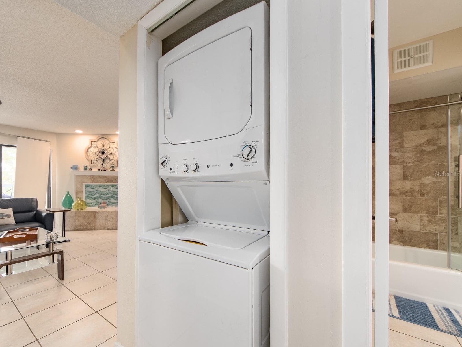 Condominium at 2406 GULF BLVD #204, INDIAN ROCKS BEACH, photo 20 of 39