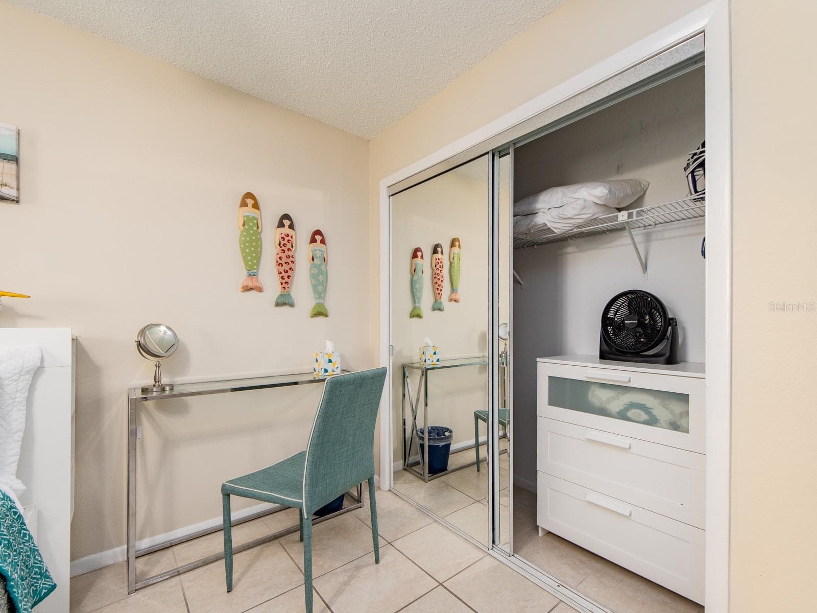 Condominium at 2406 GULF BLVD #204, INDIAN ROCKS BEACH, photo 27 of 39