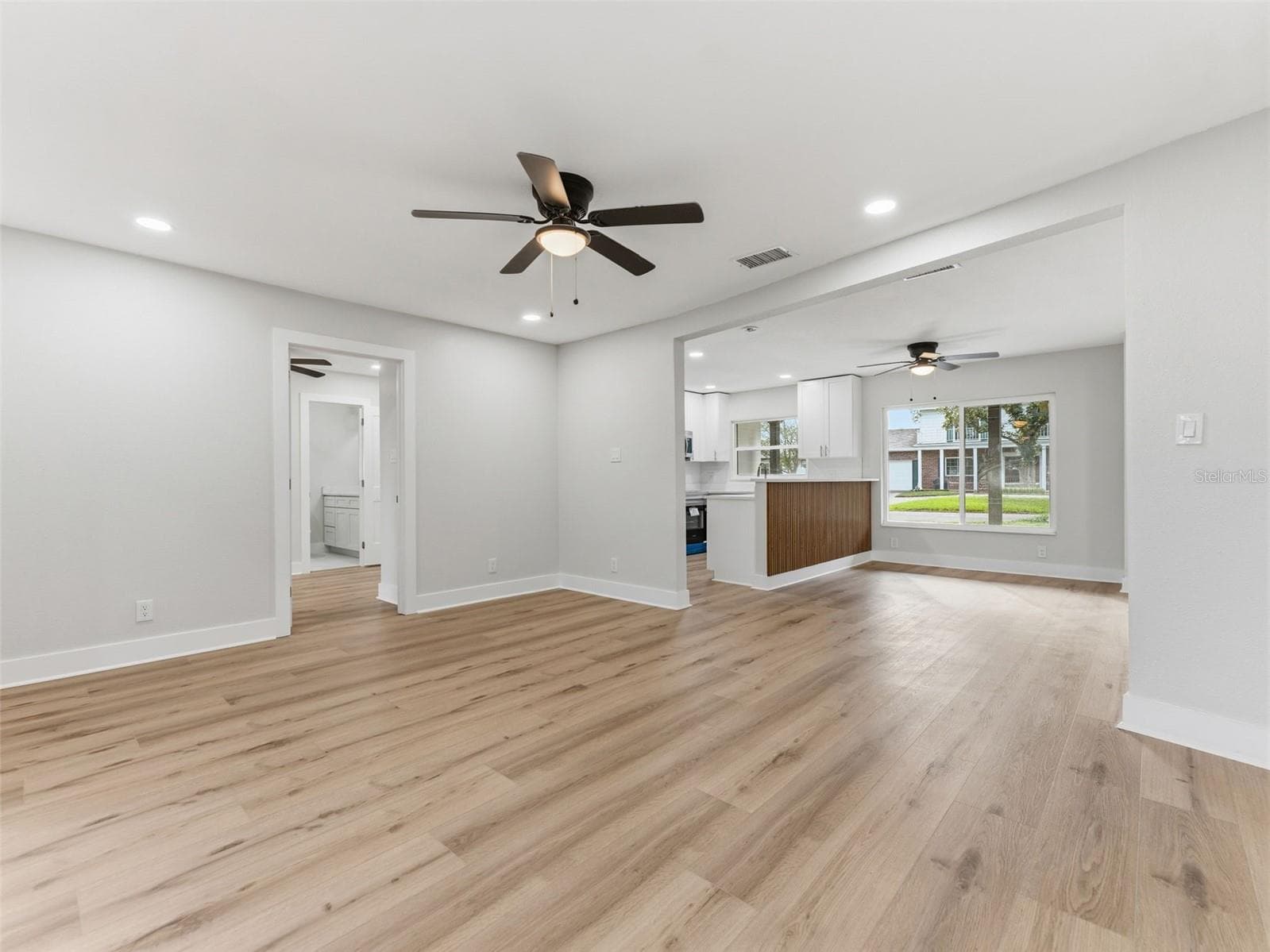 Single Family Residence at 1714 W SAINT ISABEL ST, TAMPA, photo 14 of 32