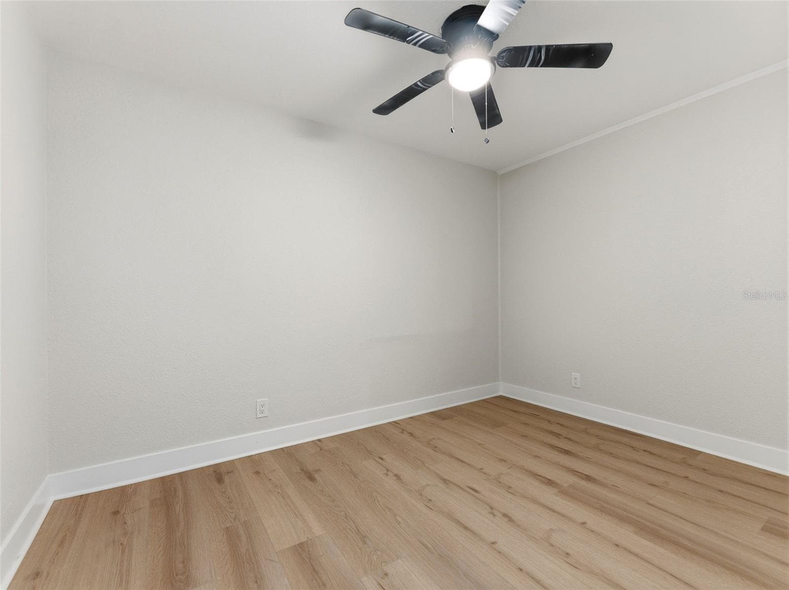 Single Family Residence at 1714 W SAINT ISABEL ST, TAMPA, photo 22 of 32