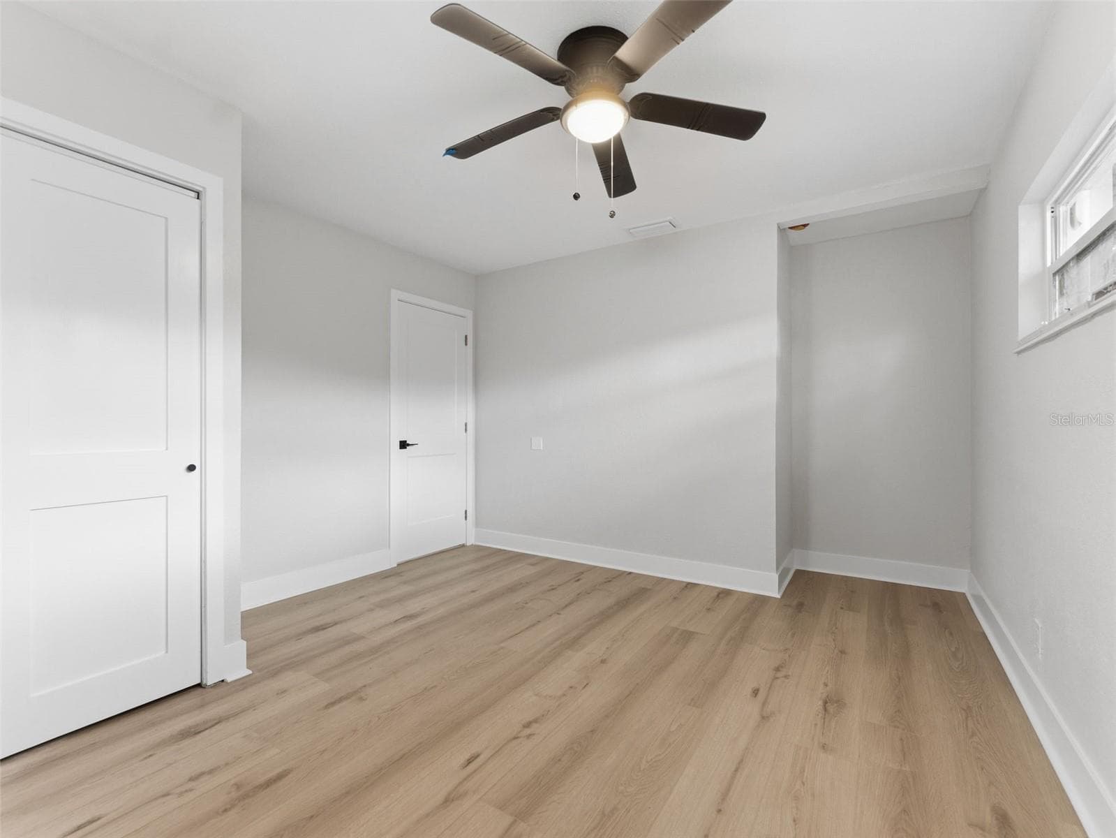 Single Family Residence at 1714 W SAINT ISABEL ST, TAMPA, photo 24 of 32
