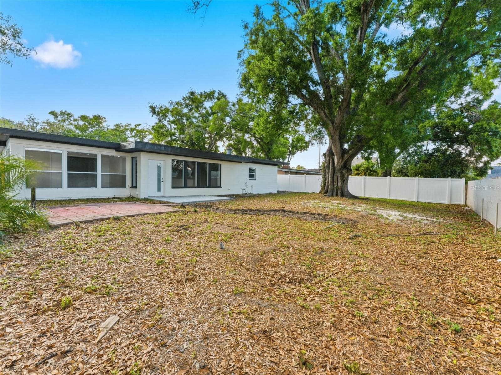 Single Family Residence at 1714 W SAINT ISABEL ST, TAMPA, photo 30 of 32