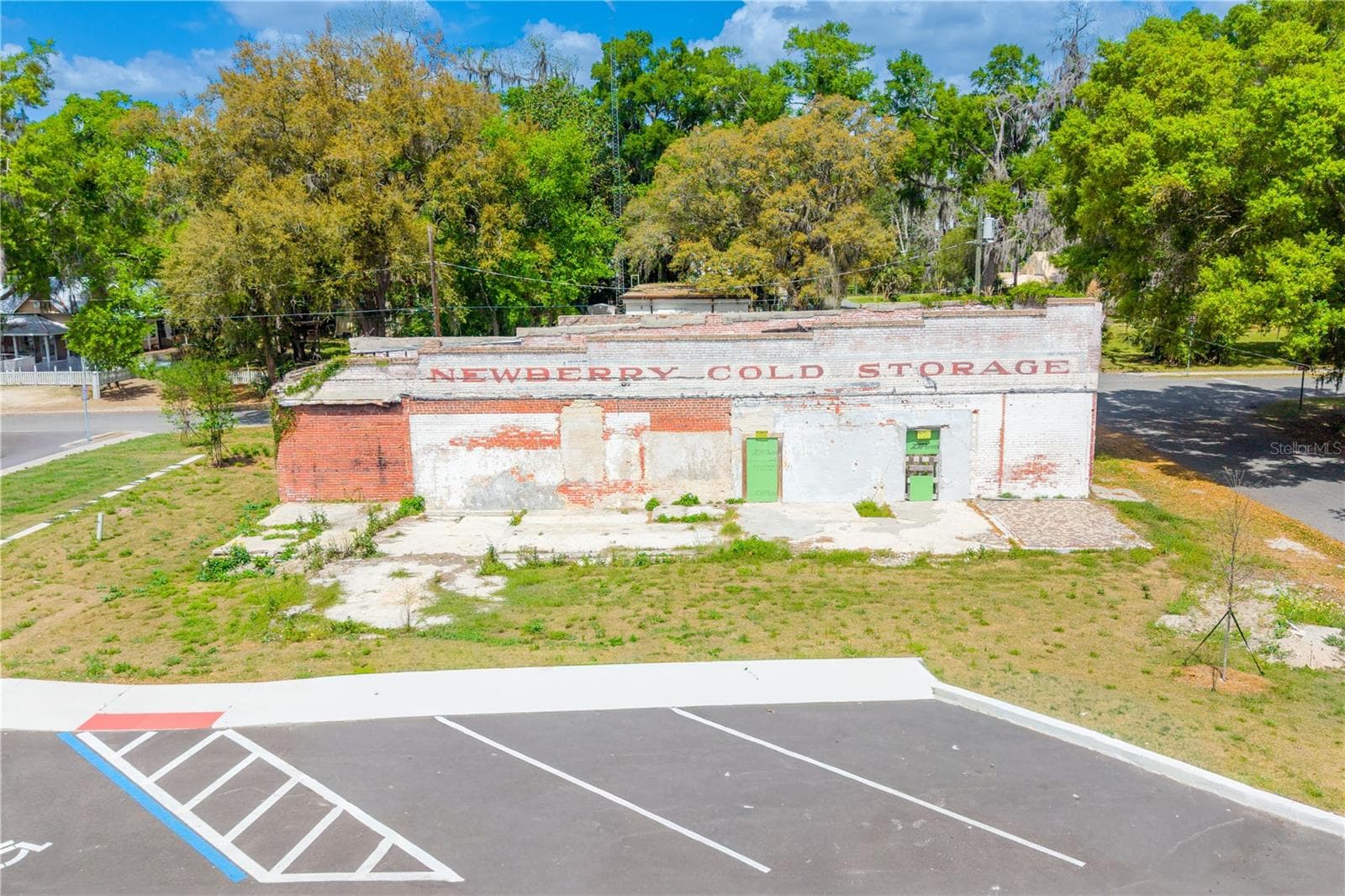 98 NW 254TH ST