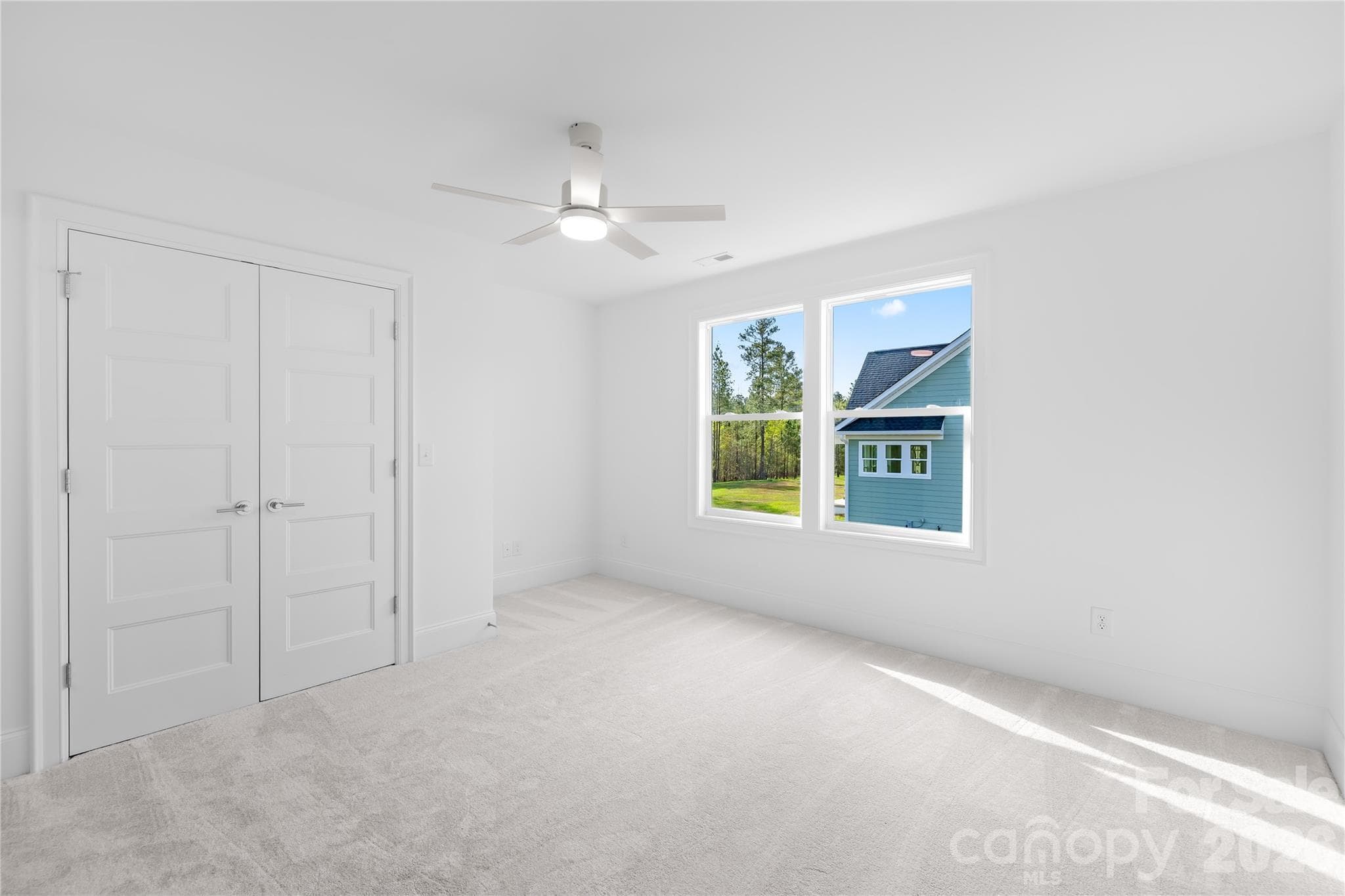 Single Family Residence at 120 Starboard Lane, Statesville, photo 27 of 39