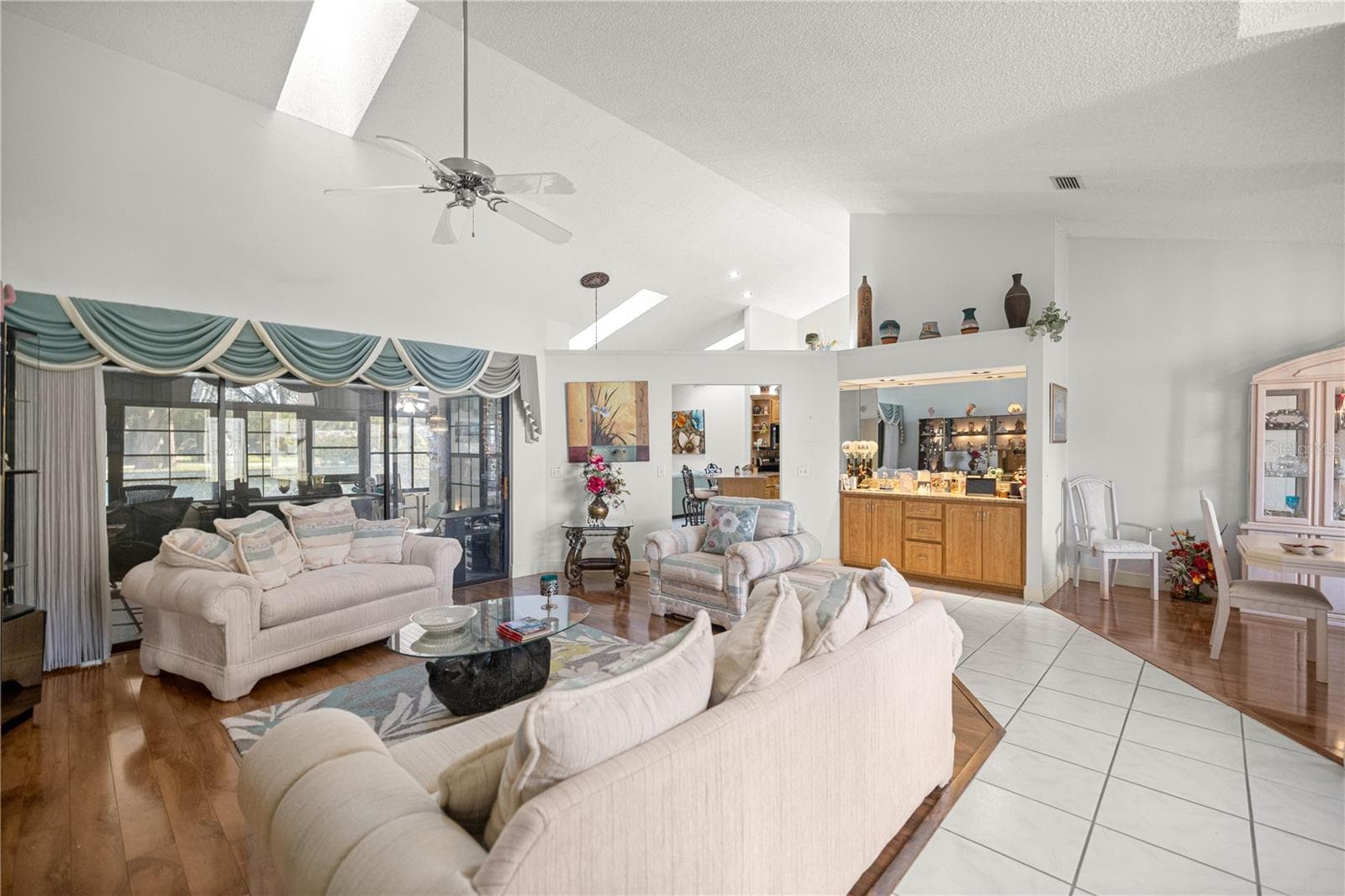 Single Family Residence at 36 SE CHINICA DR, SUMMERFIELD, photo 17 of 34