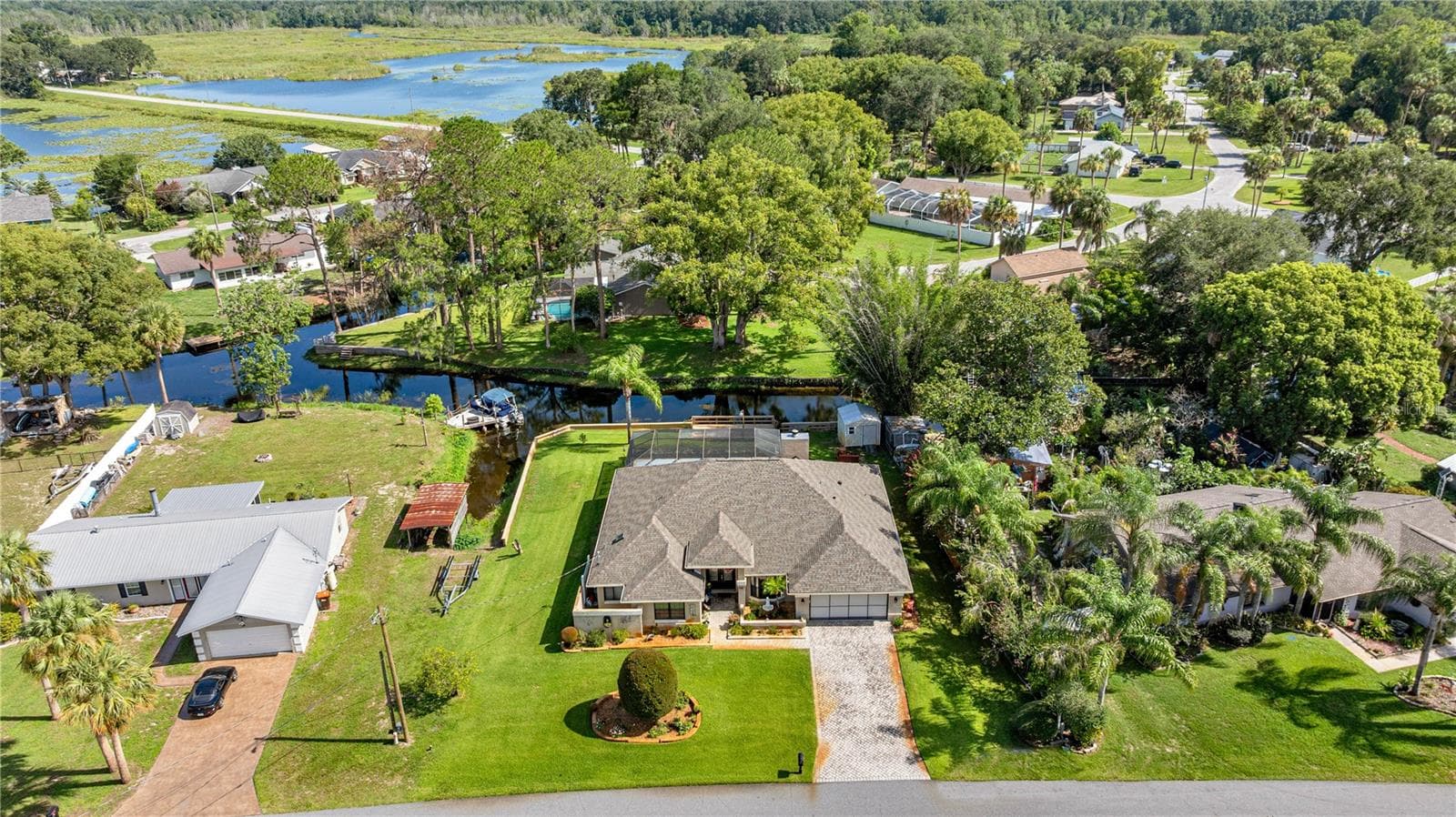 Single Family Residence at 36 SE CHINICA DR, SUMMERFIELD, photo 33 of 34
