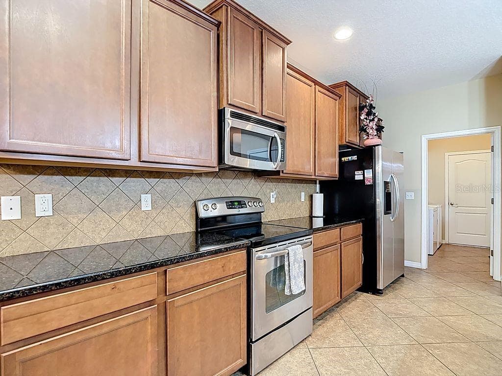 Single Family Residence at 11213 KISKADEE CIR, NEW PORT RICHEY, photo 15 of 52