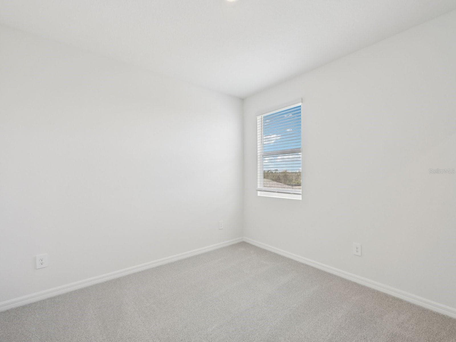Interior photos are not of the actual home but are photos of the builder home with the same floorplan with similar interior finishes and features. - 9009 VENETIA CT, PALMETTO