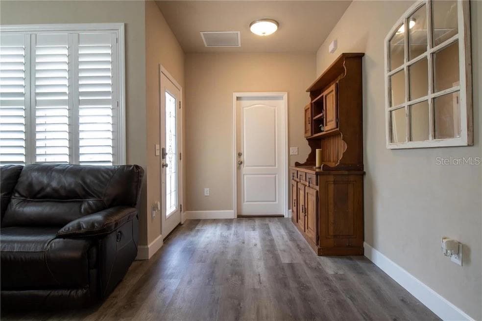 Single Family Residence at 24650 SW 17TH PL, NEWBERRY, photo 4 of 19