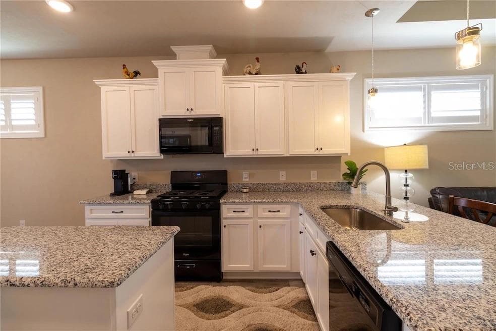 Single Family Residence at 24650 SW 17TH PL, NEWBERRY, photo 9 of 19
