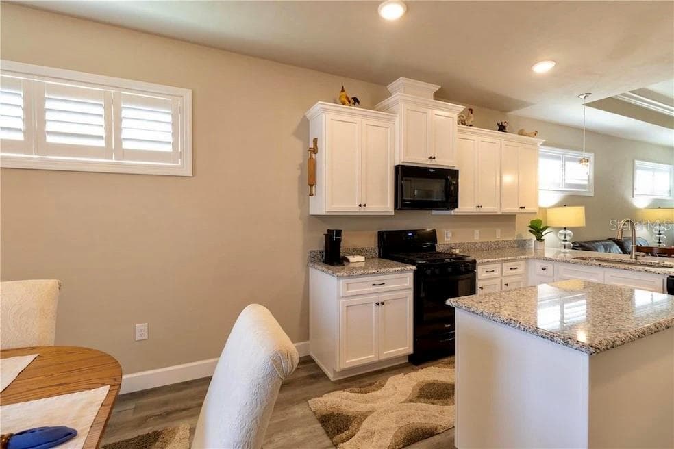 Single Family Residence at 24650 SW 17TH PL, NEWBERRY, photo 11 of 19