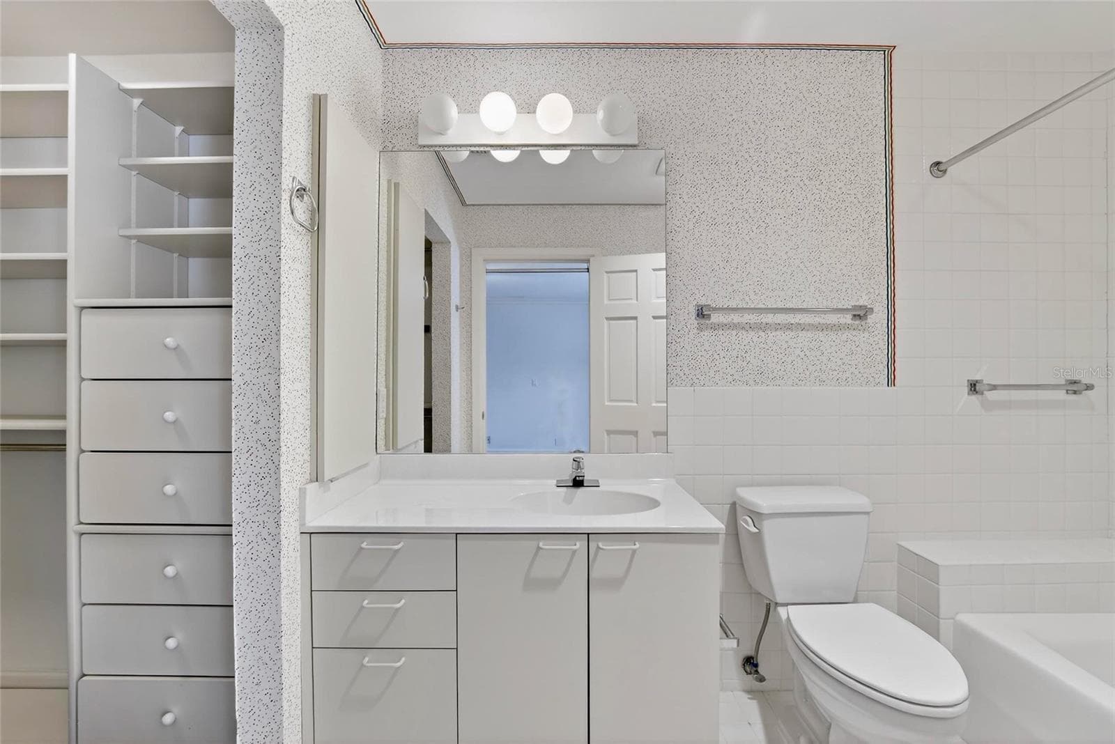 Single Family Residence at 1043 GUISANDO DE AVILA, TAMPA, photo 61 of 90
