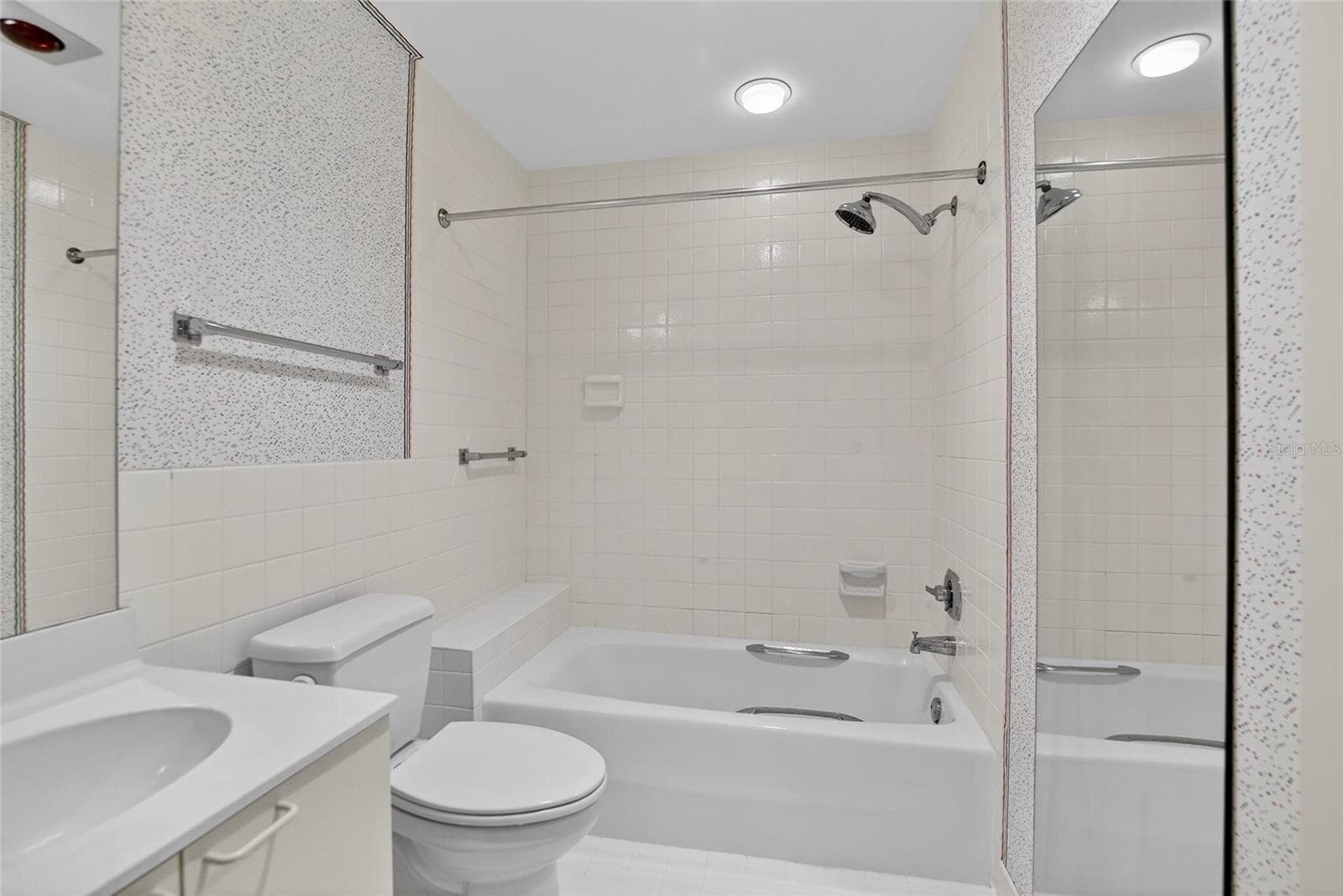Single Family Residence at 1043 GUISANDO DE AVILA, TAMPA, photo 62 of 90