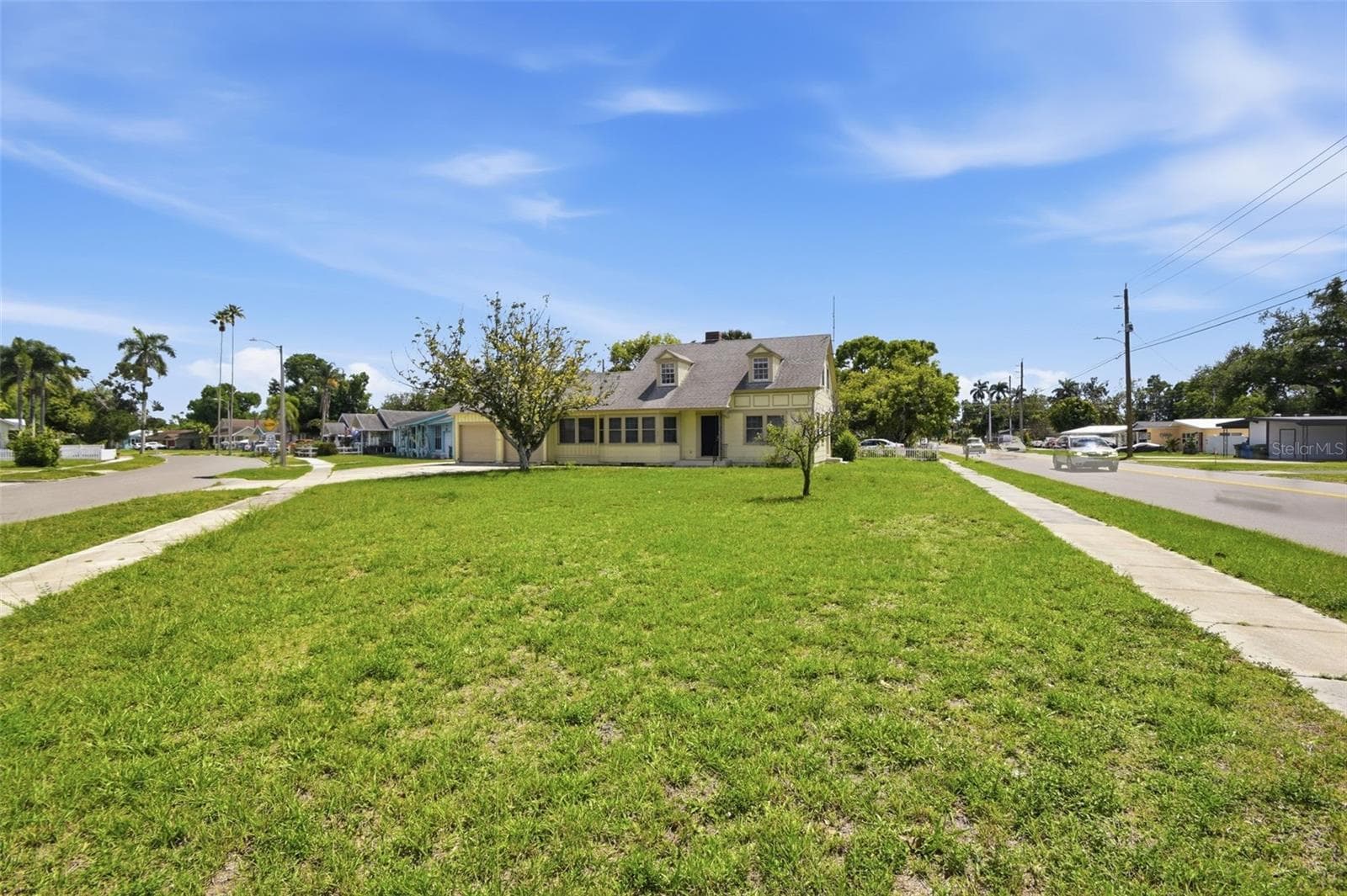 Single Family Residence at 2513 16TH AVE W, BRADENTON, photo 4 of 51