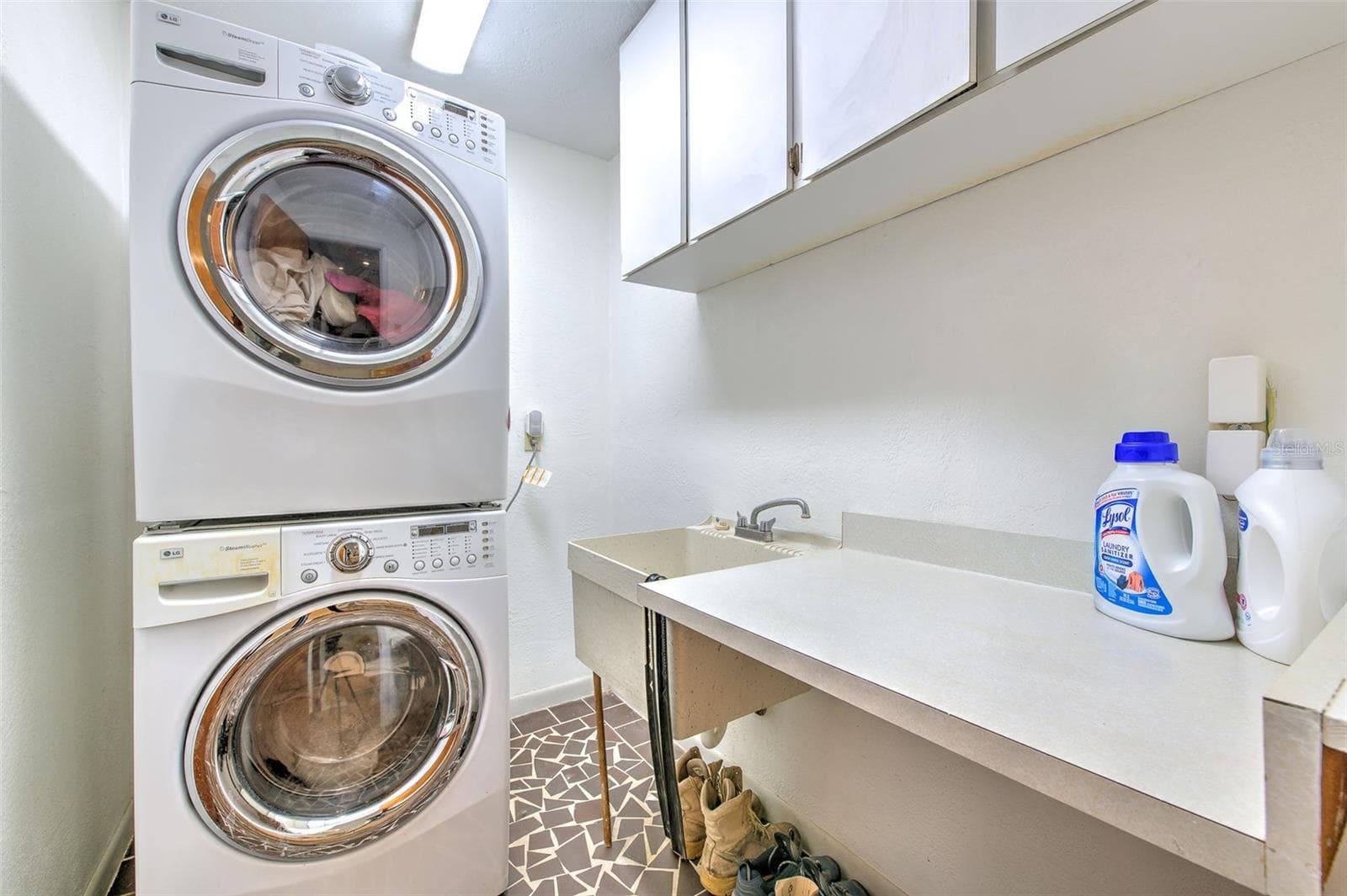 Inside Laundry Room - 7102 MANDY LN, NEW PORT RICHEY