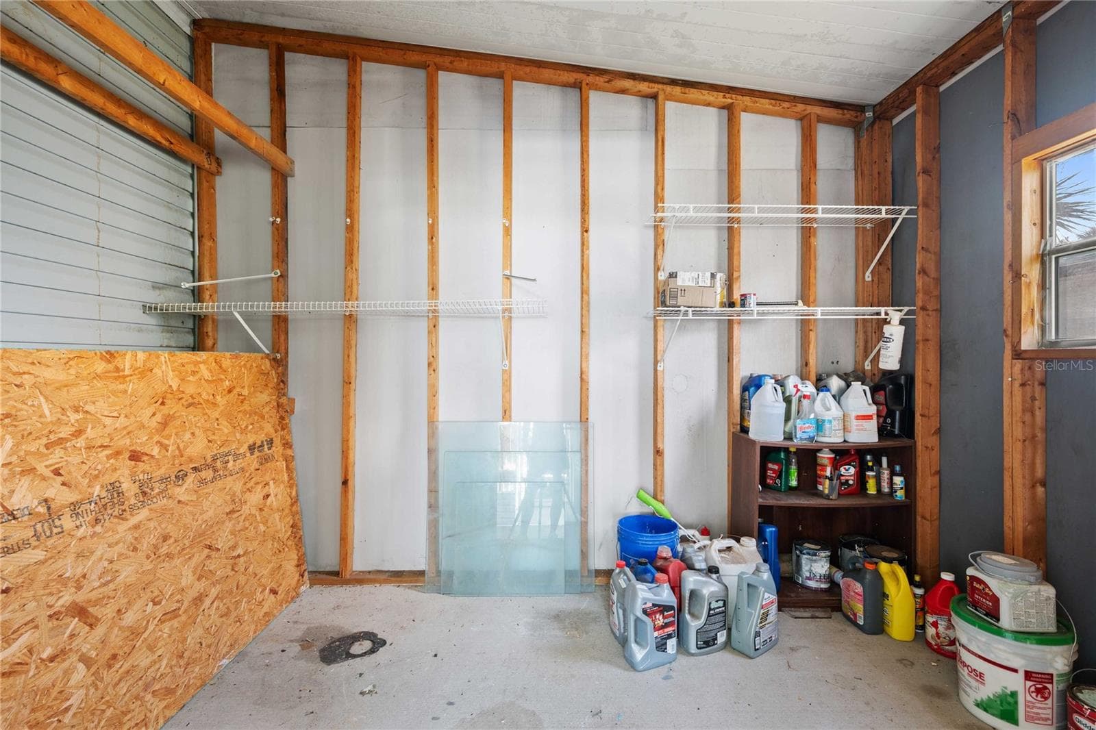 Storage shed. - 3210 HICKORY DR, WESLEY CHAPEL