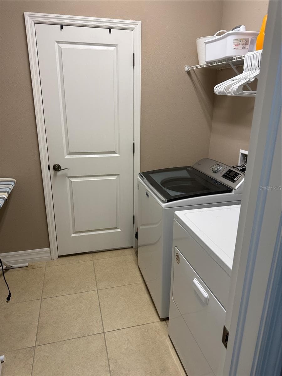 Laundry Room - 4432 VERMILLION SKY DR, WESLEY CHAPEL