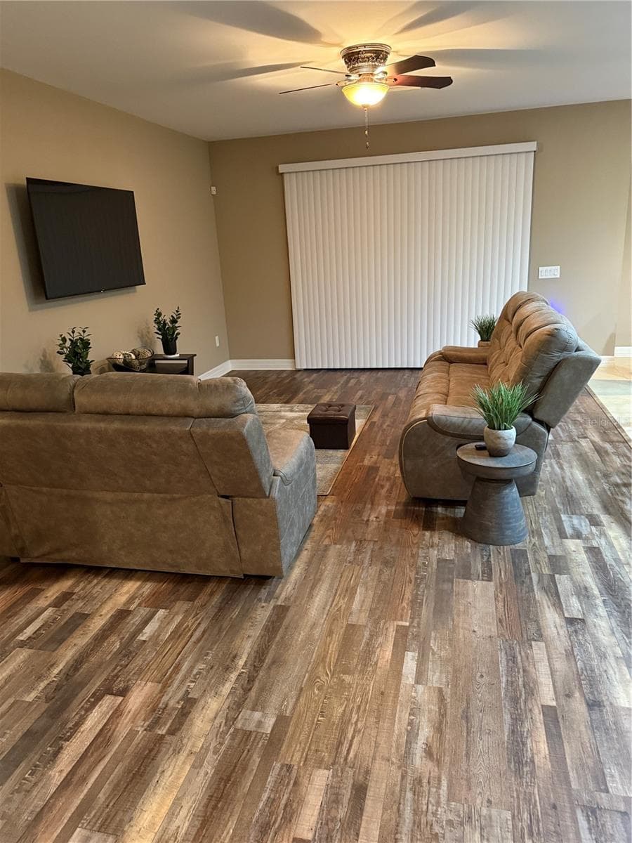 Family Great Room - 4432 VERMILLION SKY DR, WESLEY CHAPEL