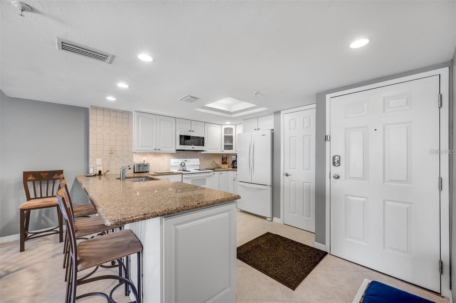 Condominium at 12924 GULF BLVD #510, MADEIRA BEACH, photo 21 of 75