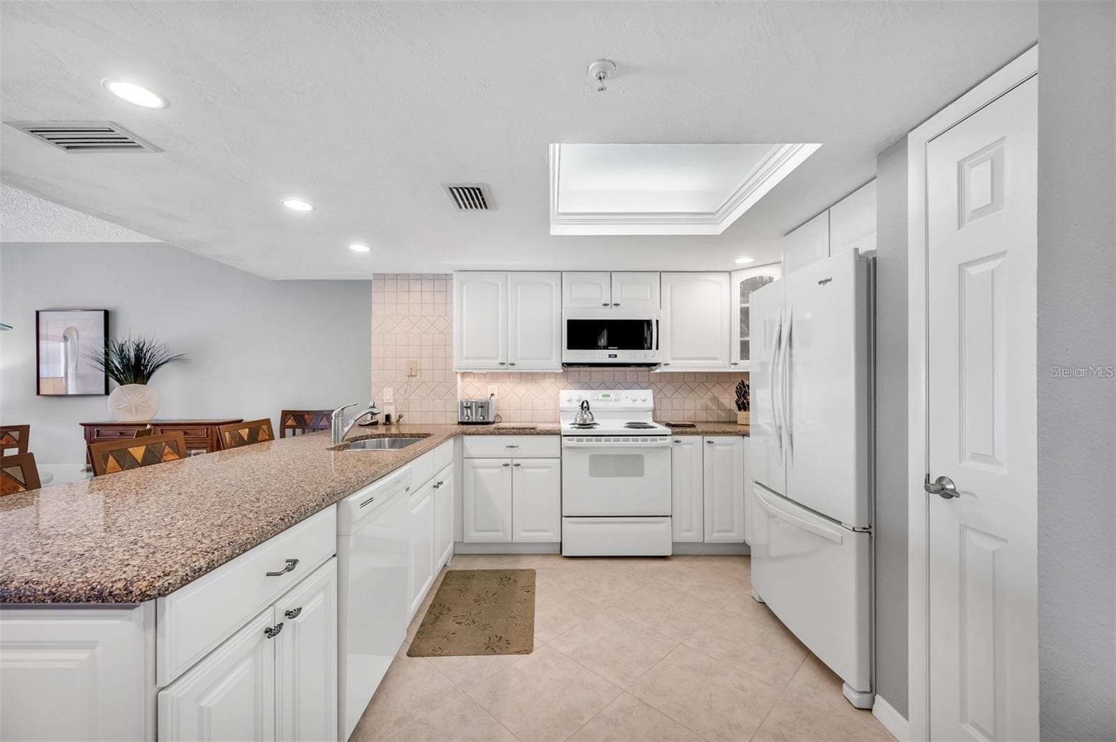 Condominium at 12924 GULF BLVD #510, MADEIRA BEACH, photo 22 of 75