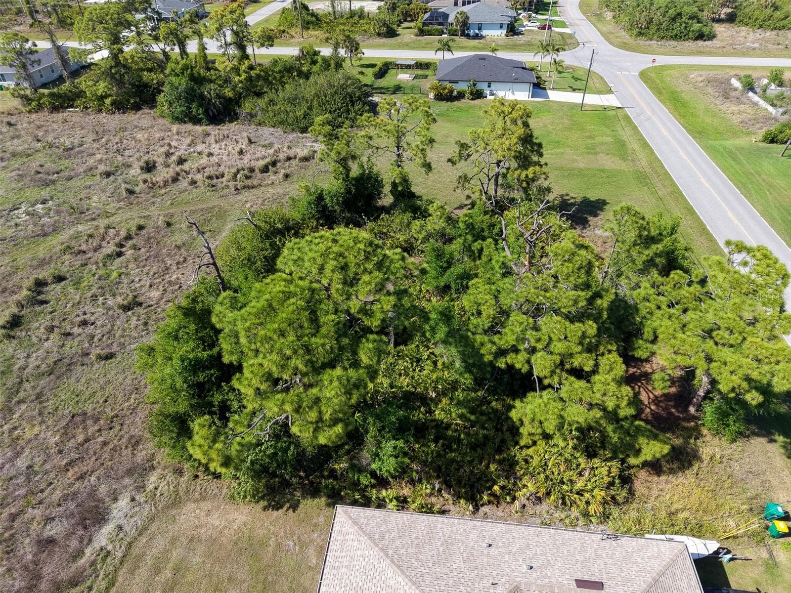274 SWEETWATER DR