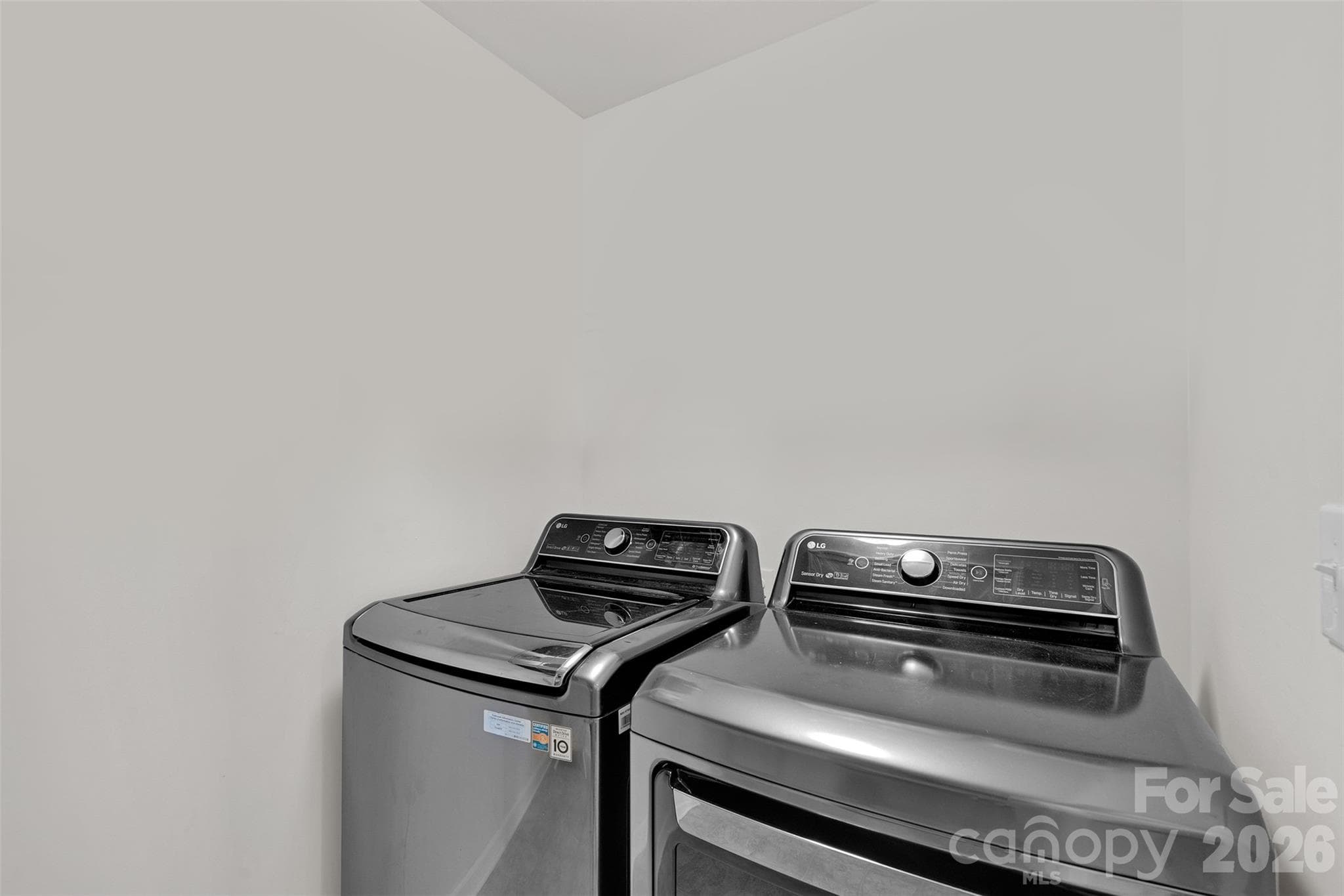 Landry Room - 1797 Mill Creek Lane SW, Concord