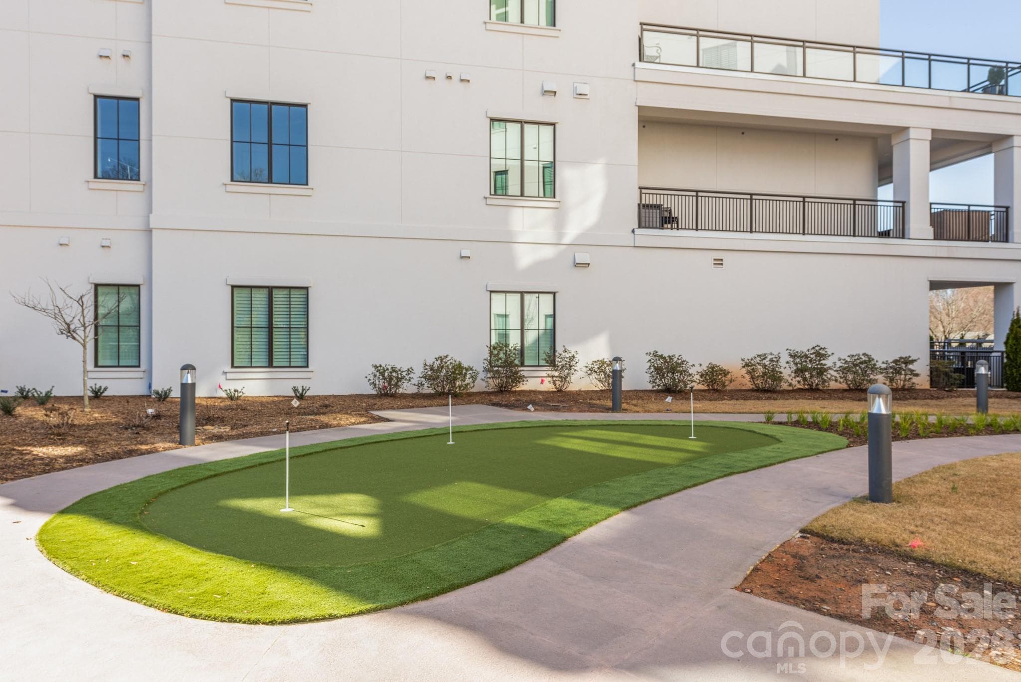 Putting green on pool level - 19329 Watermark Drive, Cornelius