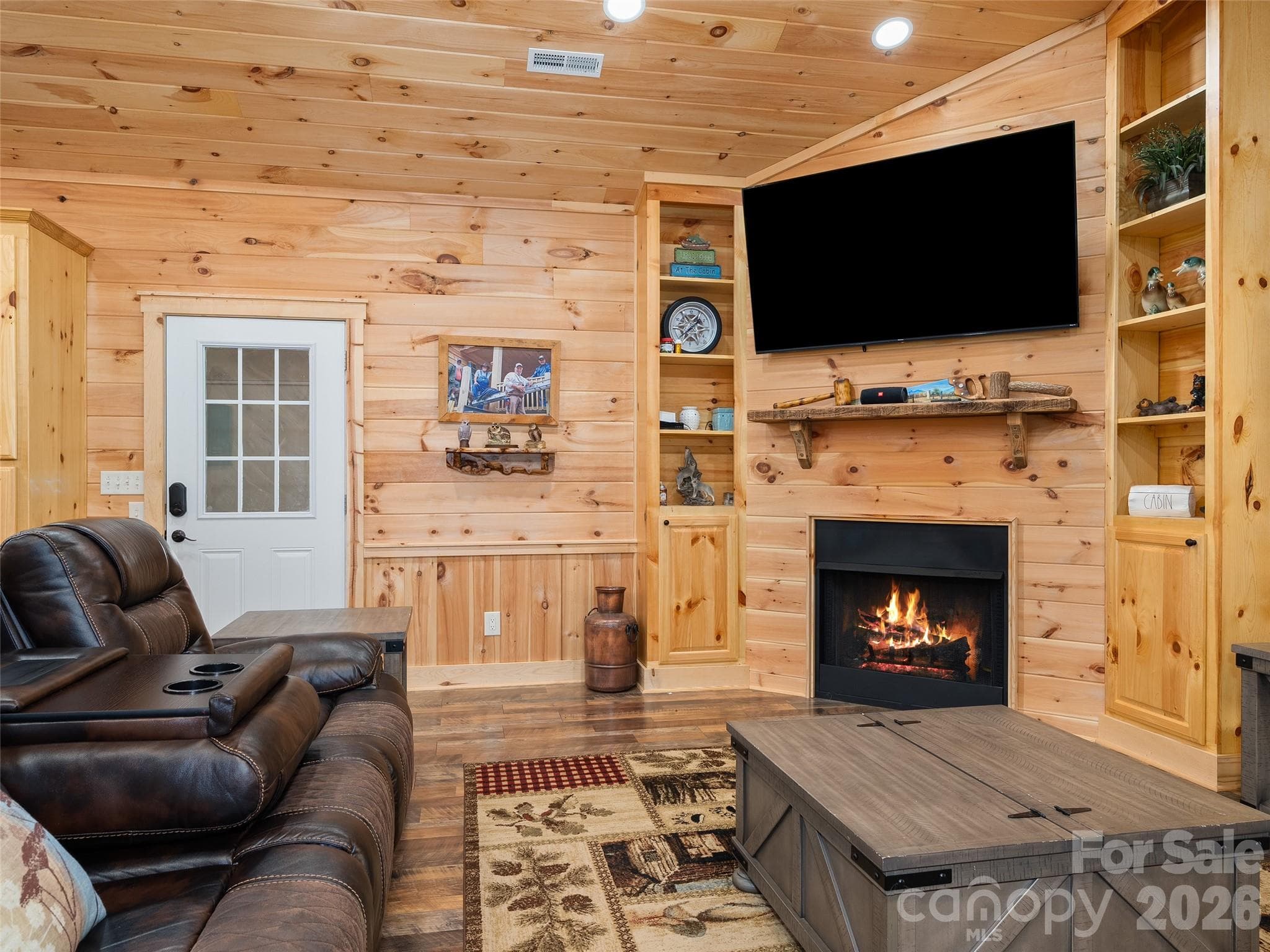 Single Family Residence at Waynesville, photo 14 of 29