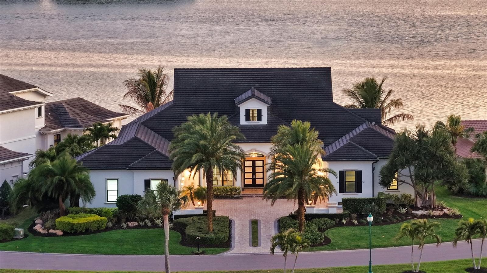 Single Family Residence at 313 LOOKOUT POINT DR, OSPREY, photo 6 of 101