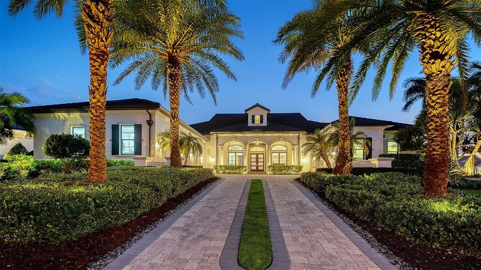 Single Family Residence at 313 LOOKOUT POINT DR, OSPREY, photo 11 of 101