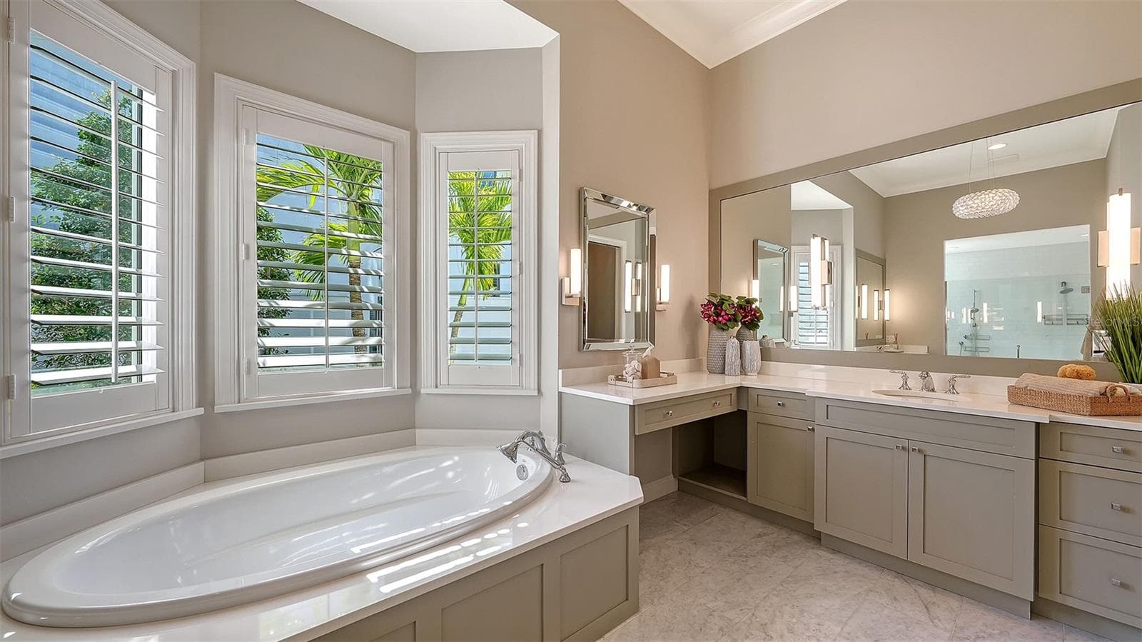 Single Family Residence at 313 LOOKOUT POINT DR, OSPREY, photo 62 of 101