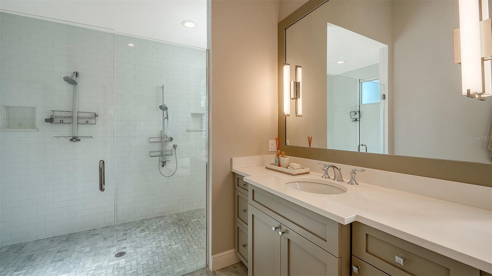 Single Family Residence at 313 LOOKOUT POINT DR, OSPREY, photo 64 of 101