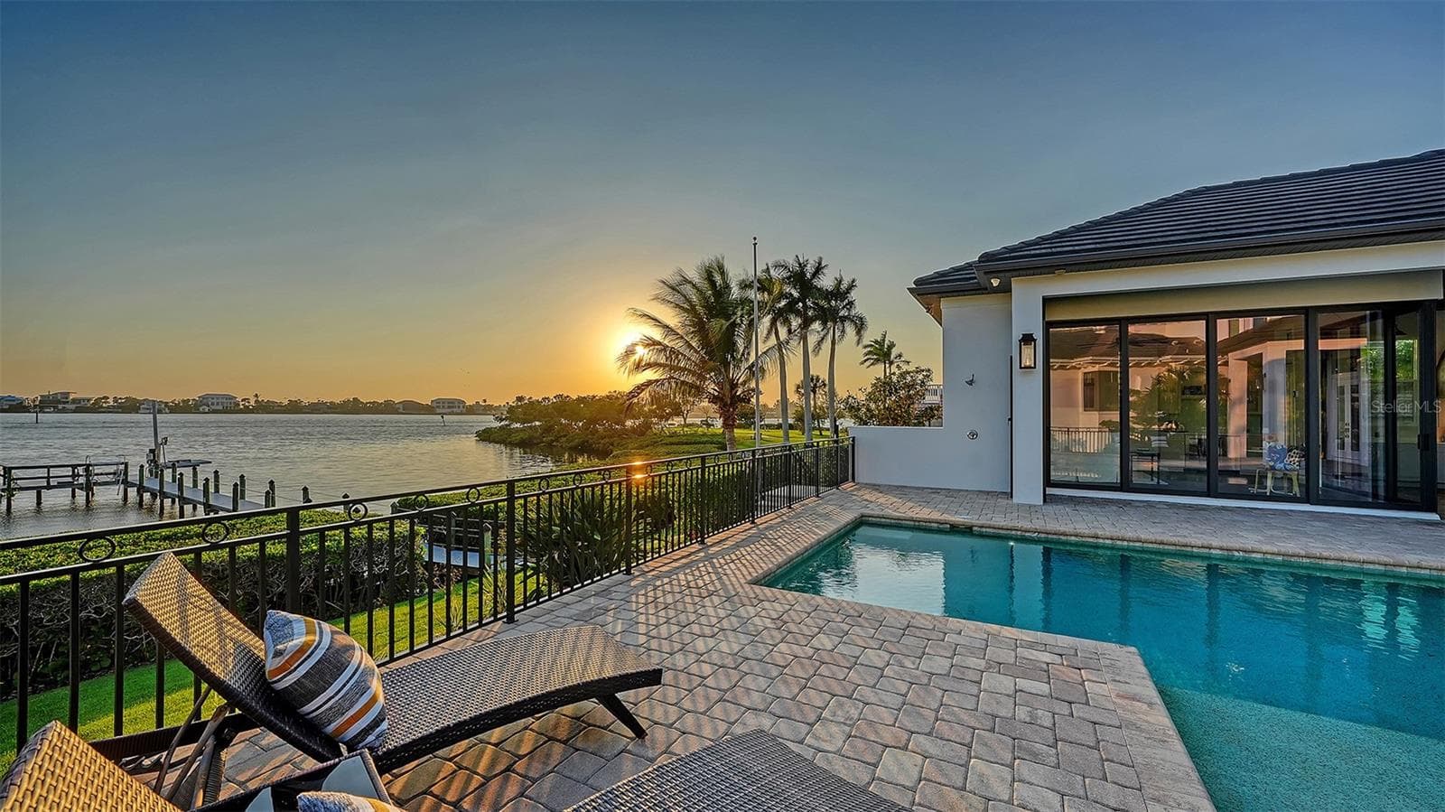 Single Family Residence at 313 LOOKOUT POINT DR, OSPREY, photo 89 of 101