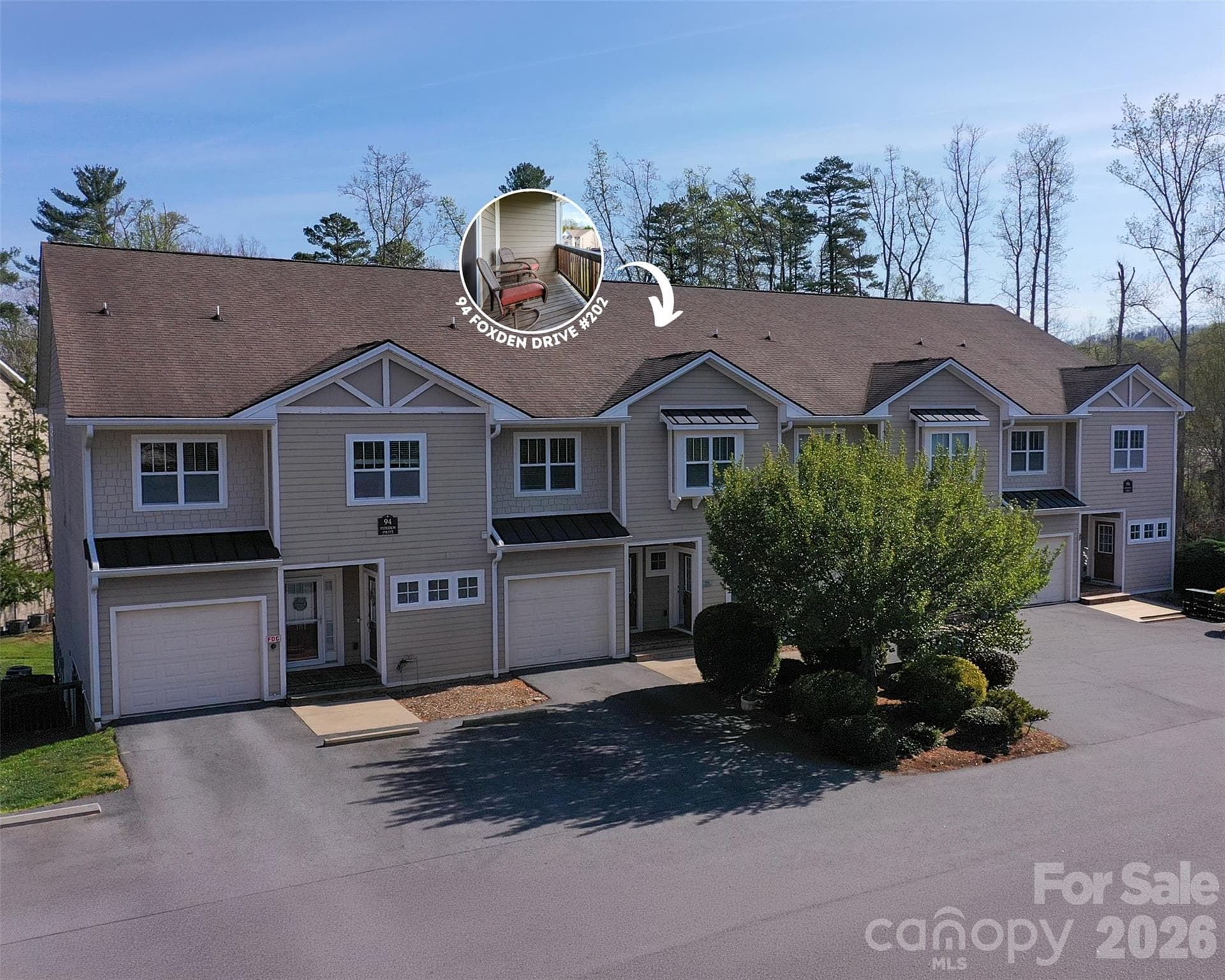 This unit backs up to trees and privacy - 94 Foxden Drive, Fletcher