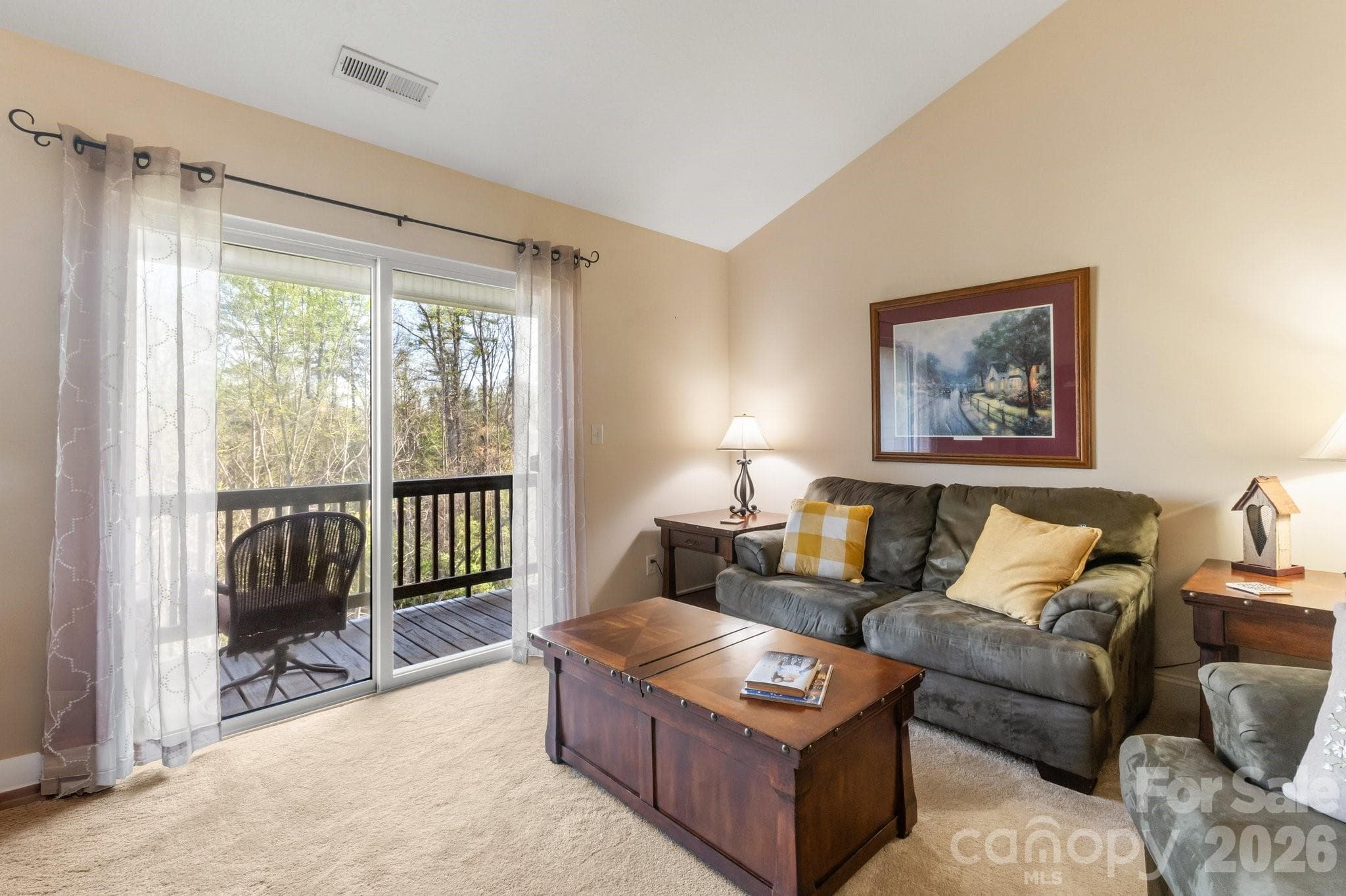 Brand new carpeting throughout!! - 94 Foxden Drive, Fletcher