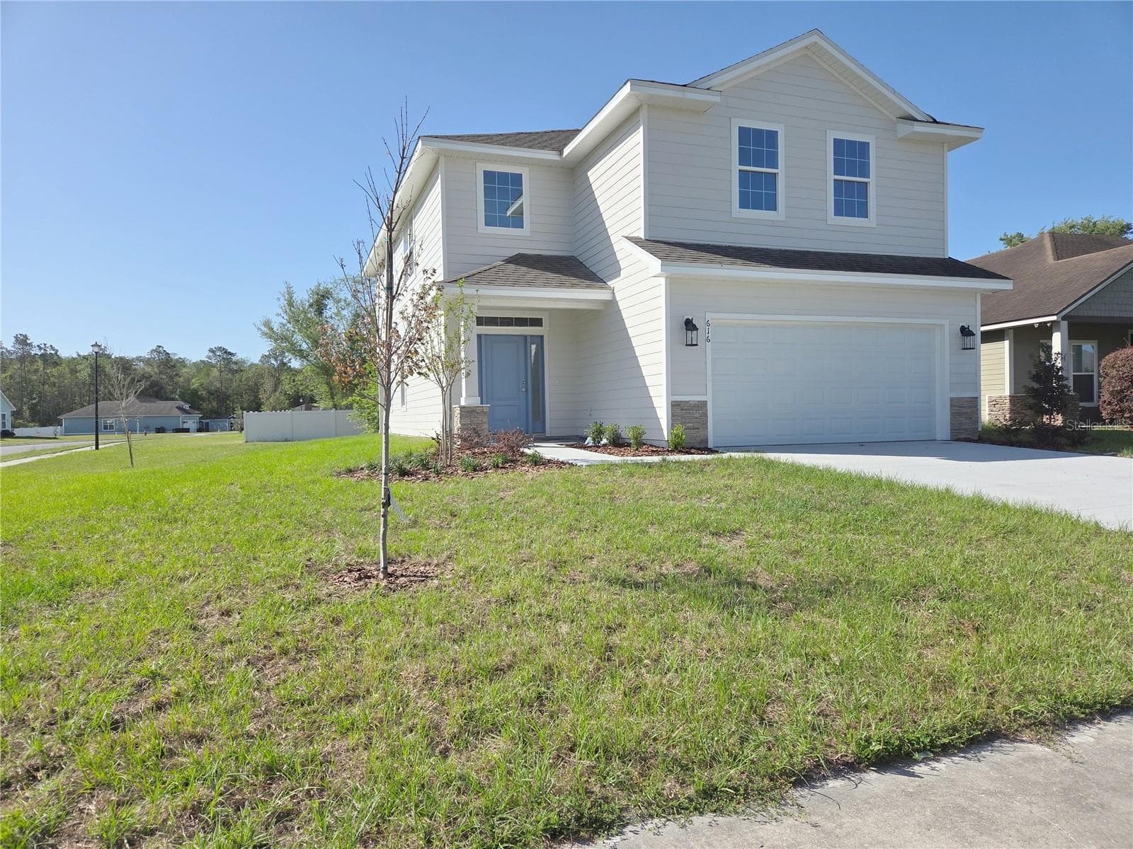 616 SW ROSEMARY DR